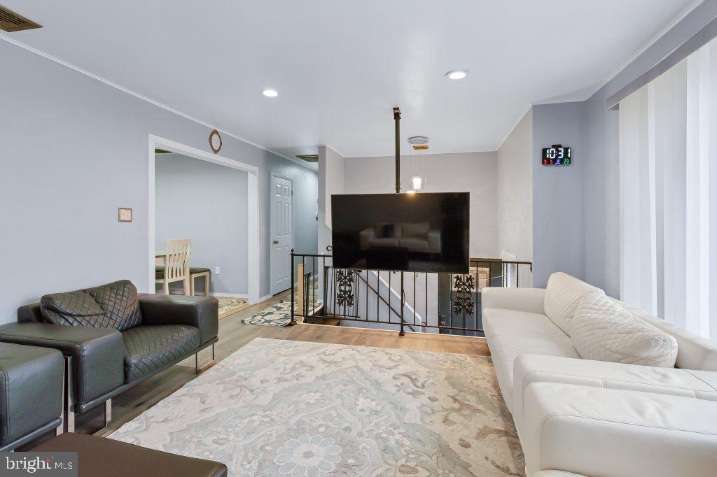 SALEM PARK - Residential