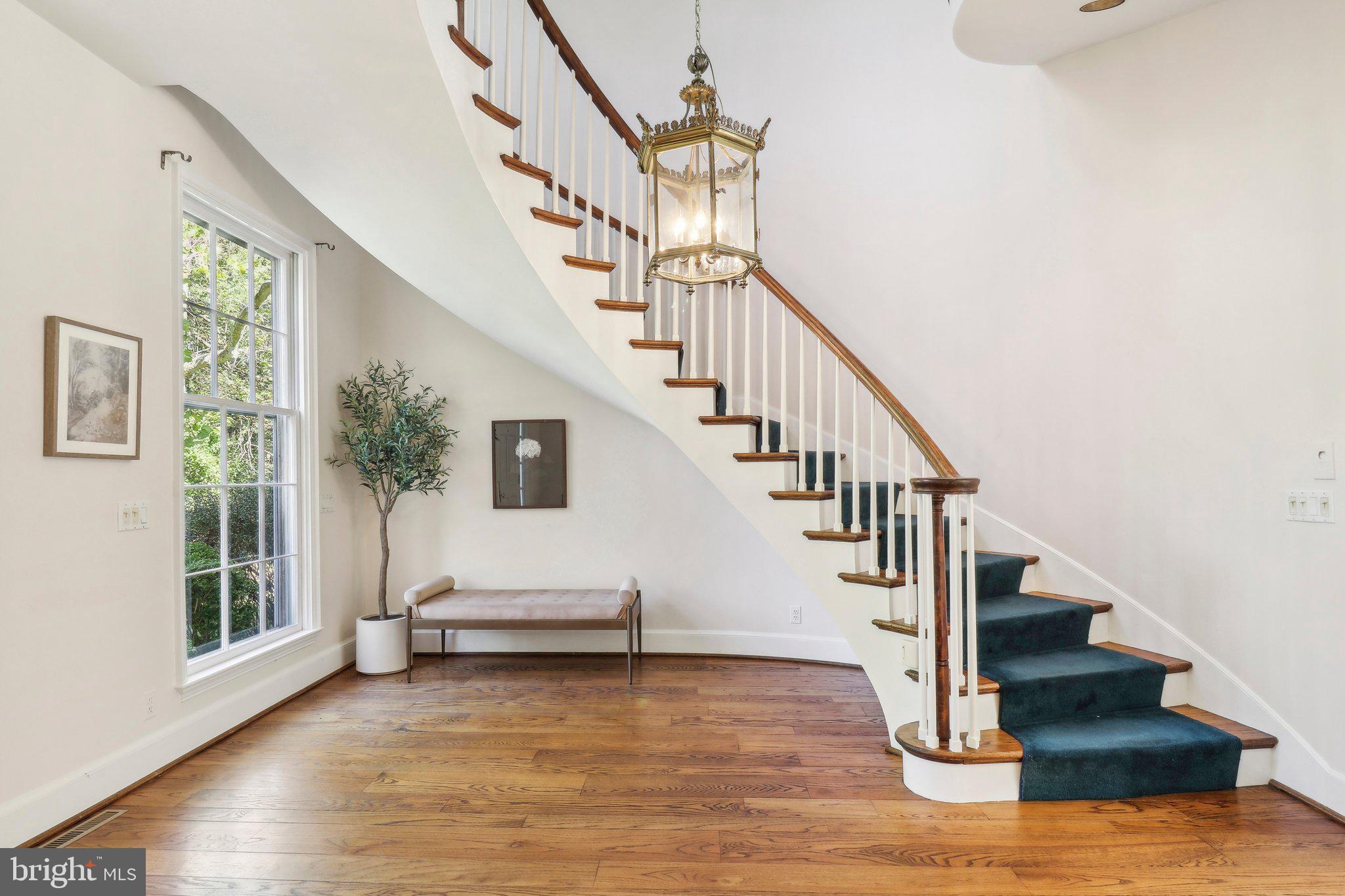 SPRINGFIELD FARMS - Residential