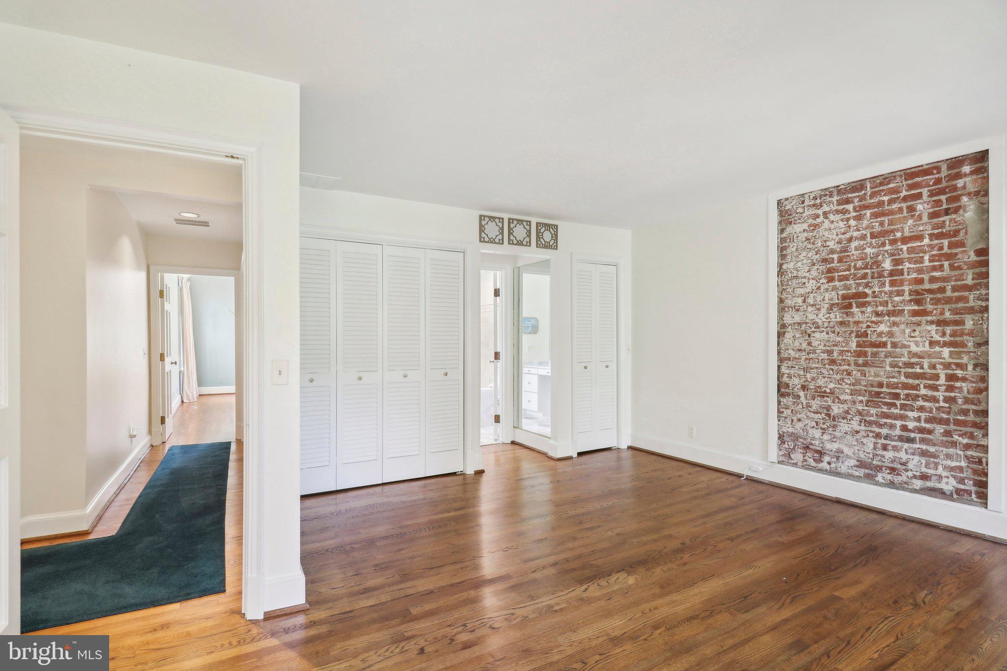 SPRINGFIELD FARMS - Residential