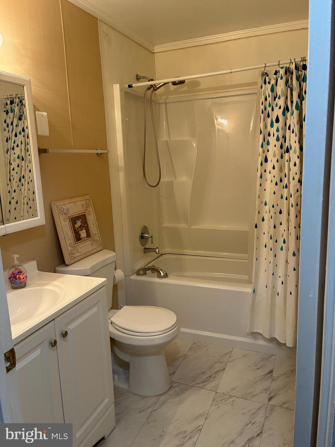 WESTMORELAND SHORES - Residential