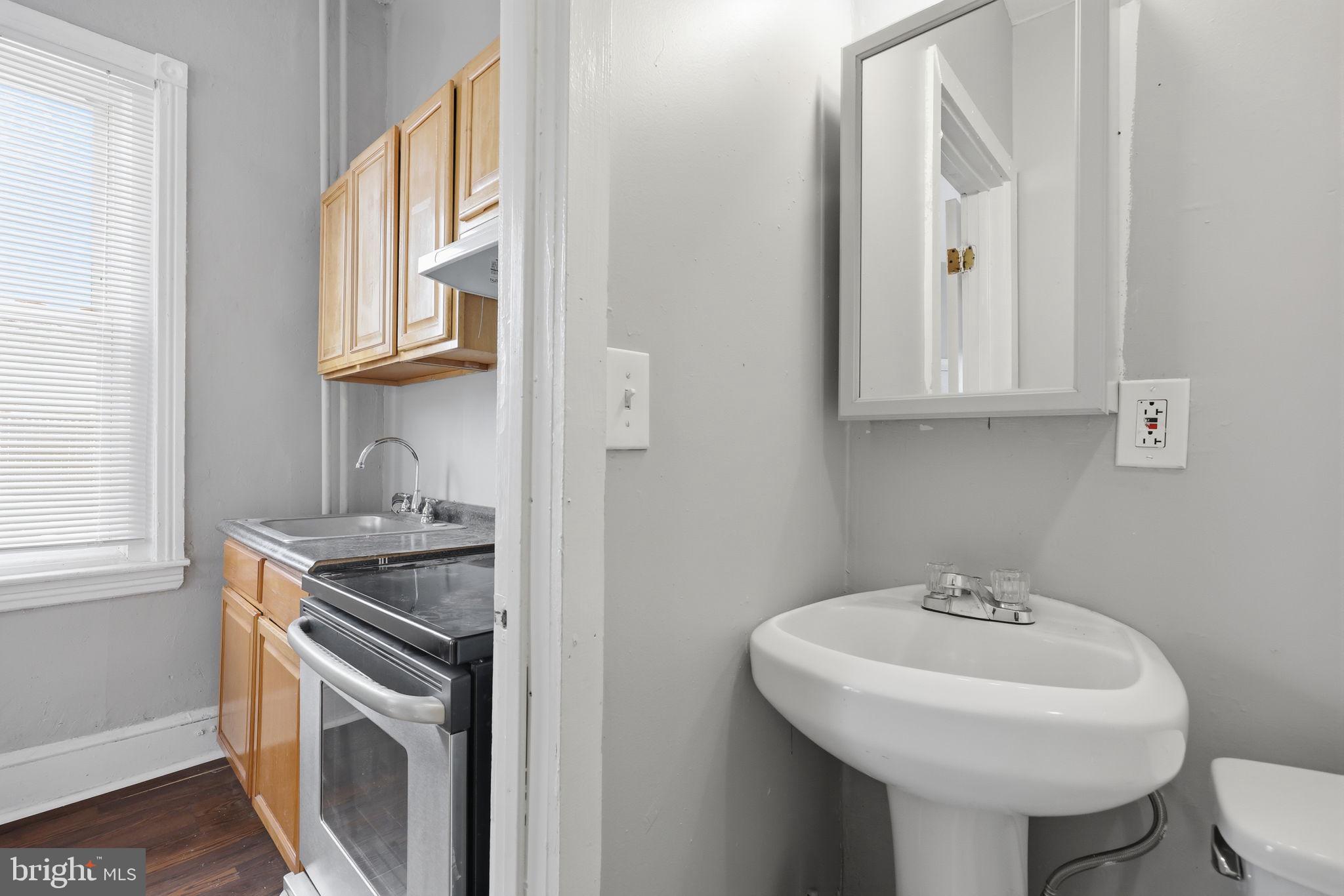 PORT RICHMOND - Residential