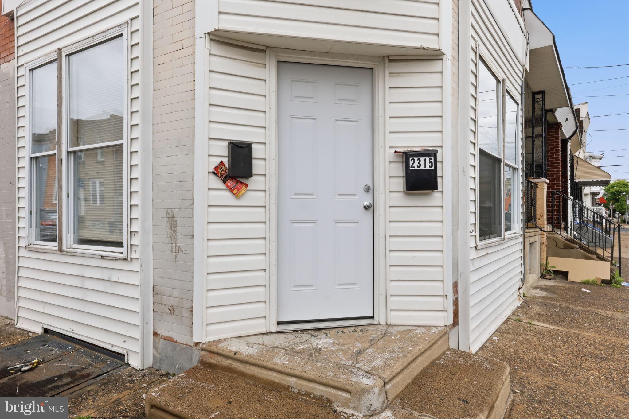 PORT RICHMOND - Residential