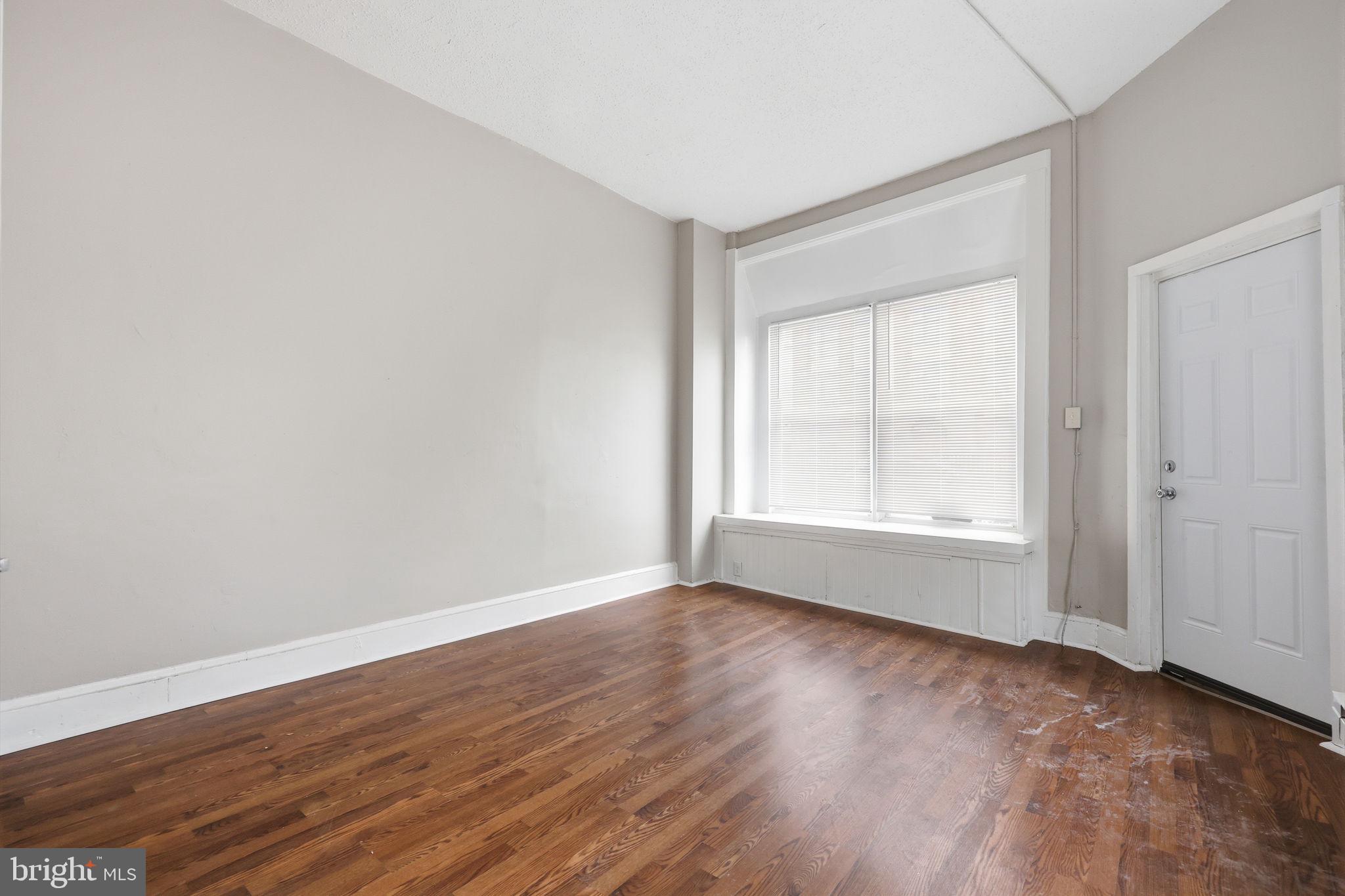 PORT RICHMOND - Residential