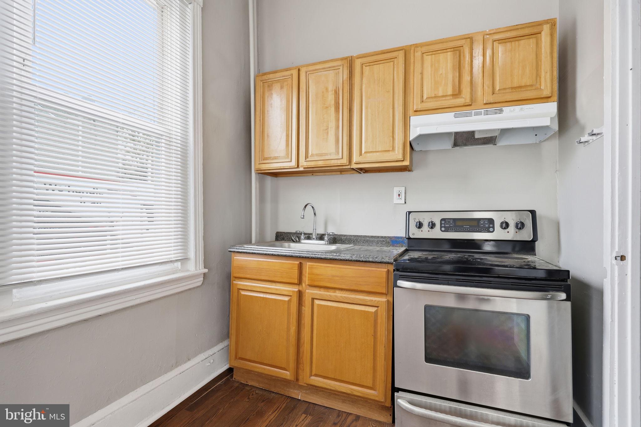 PORT RICHMOND - Residential