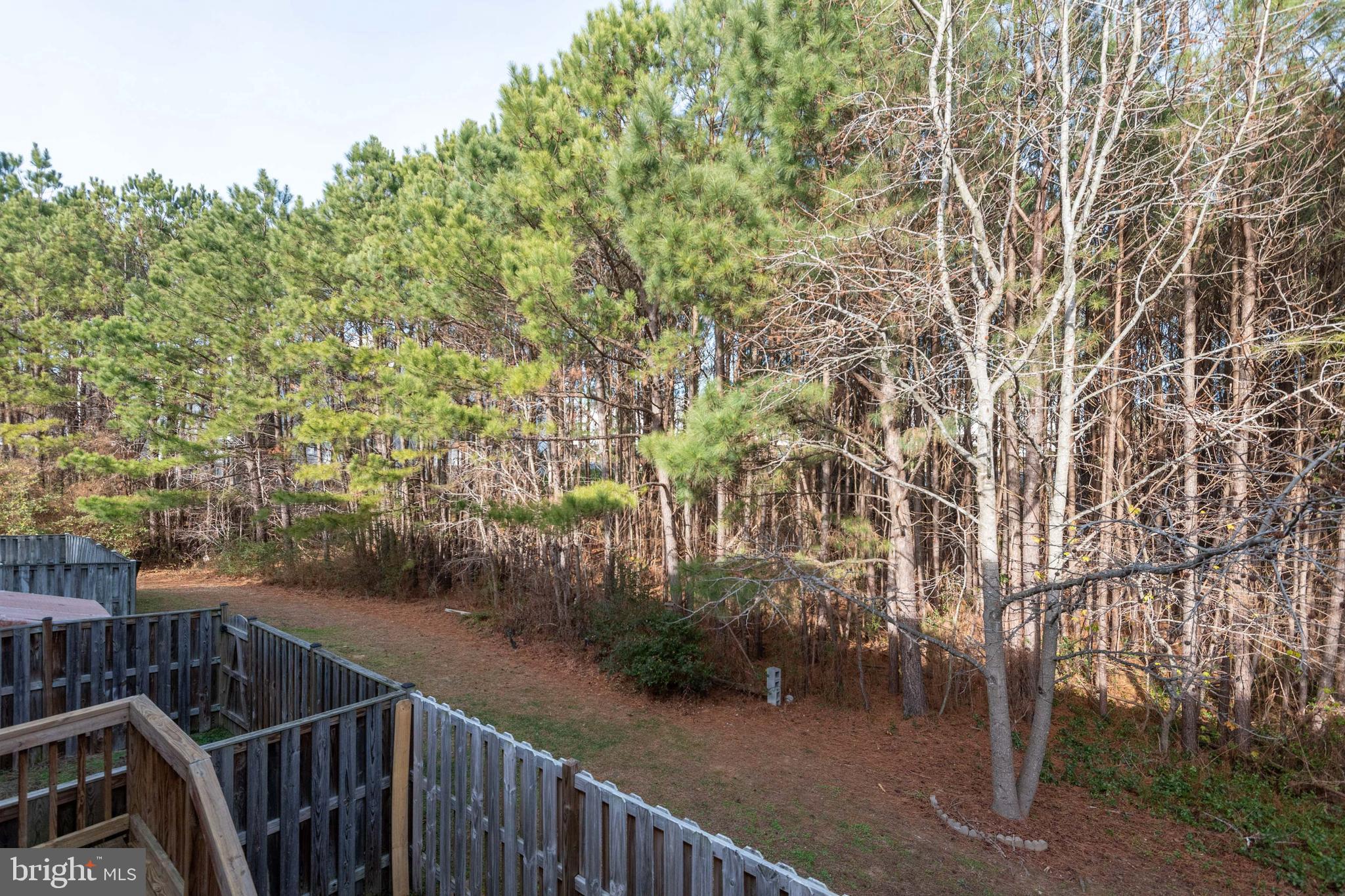 LAUREL GLEN - Residential