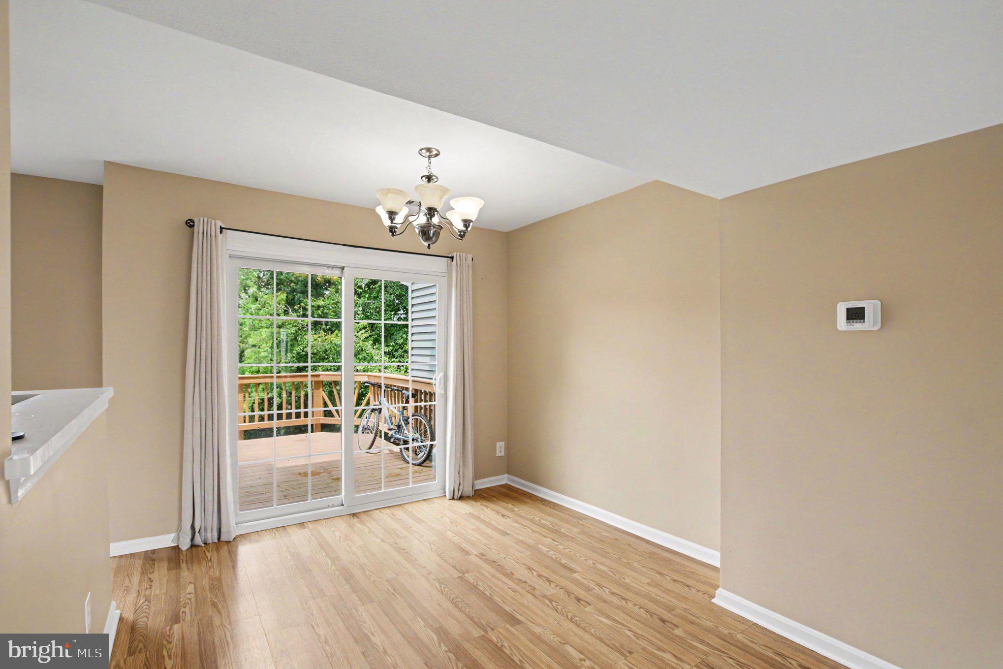 SPRINGHILL TOWNHOME - Residential