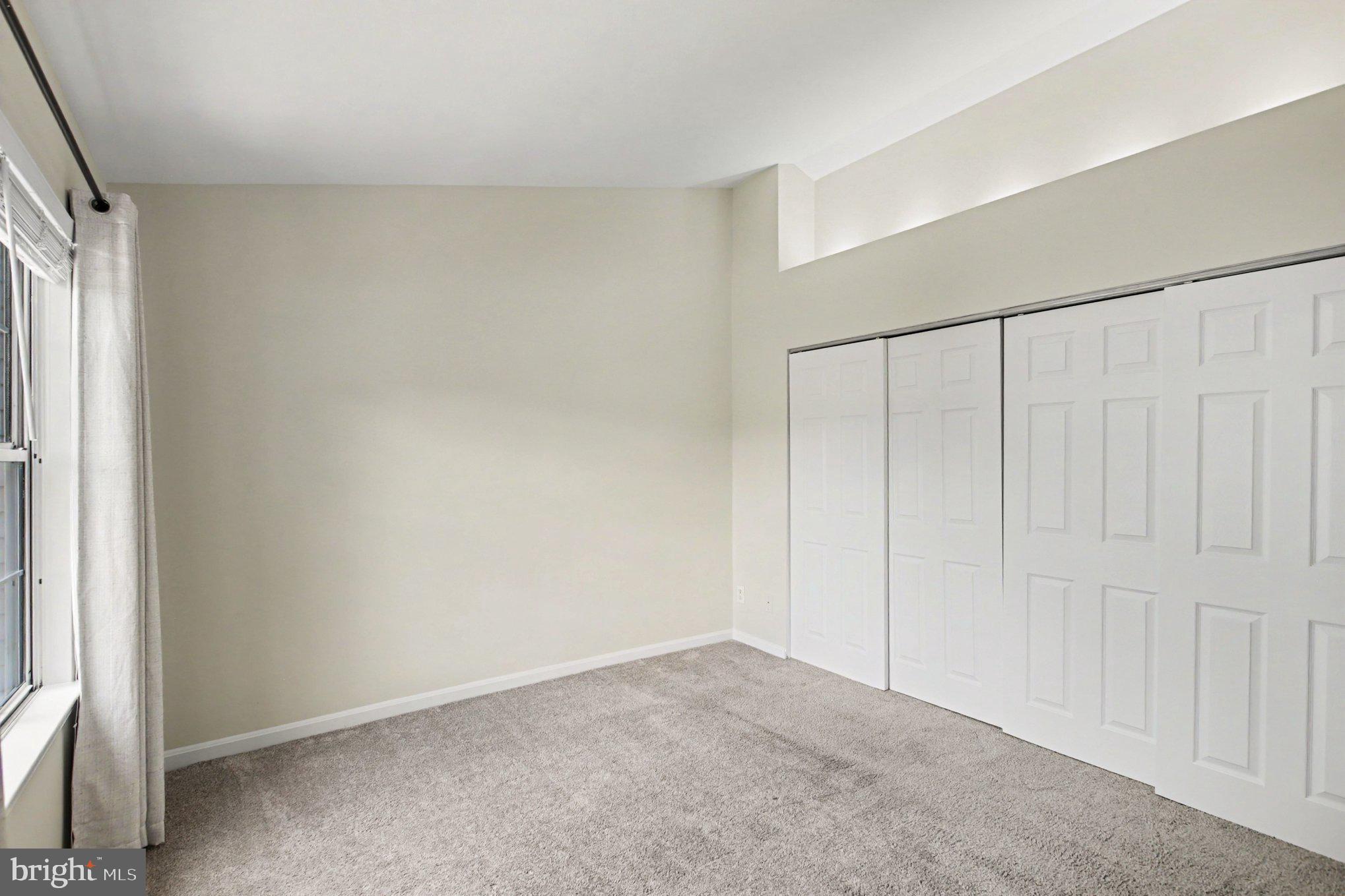 SPRINGHILL TOWNHOME - Residential