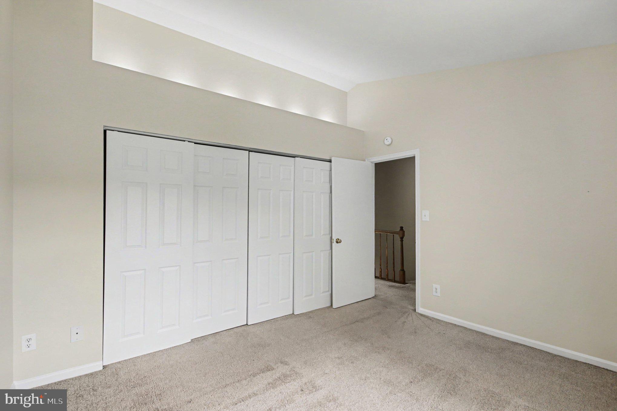 SPRINGHILL TOWNHOME - Residential