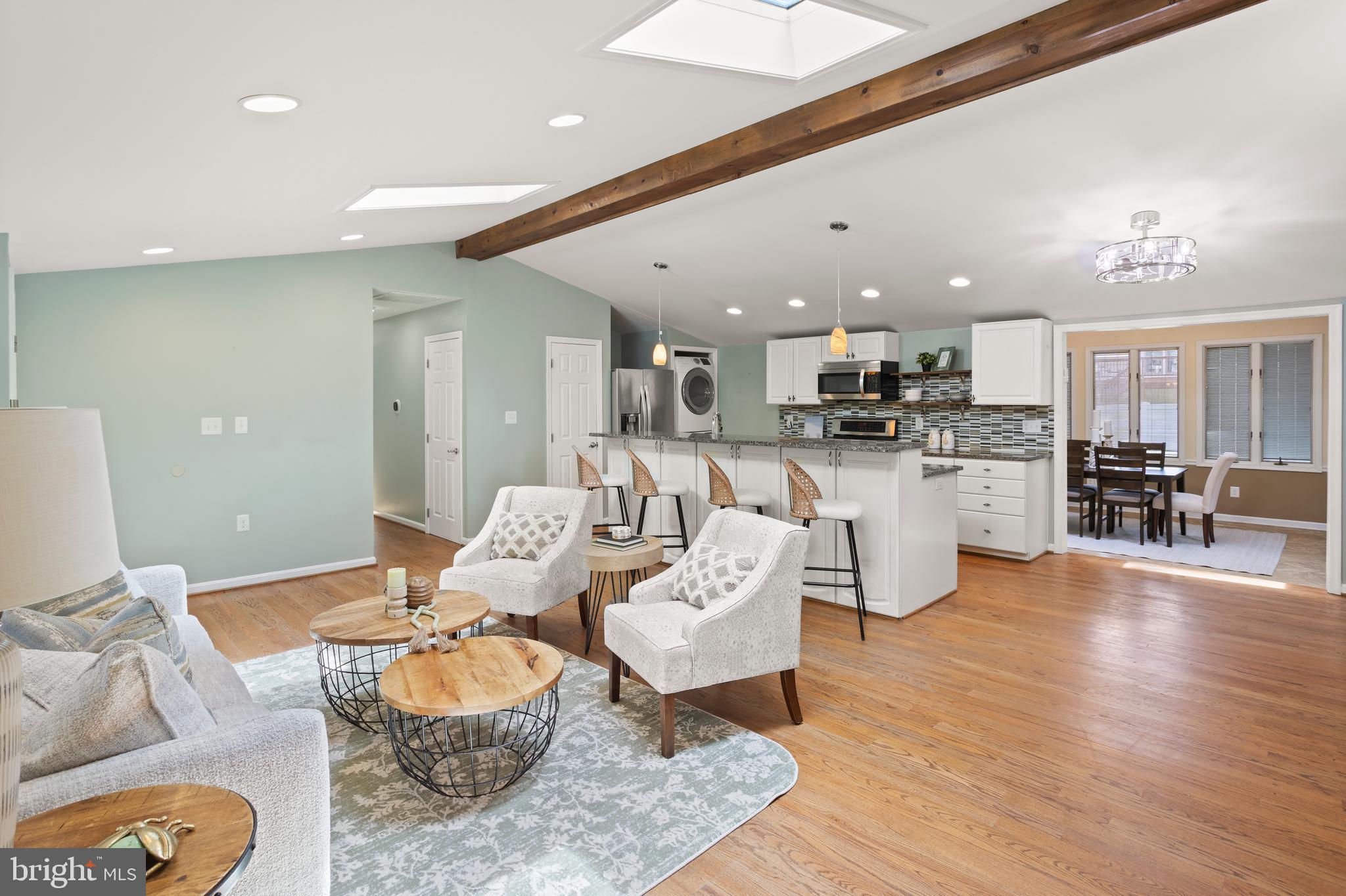 DRUM POINT - Residential