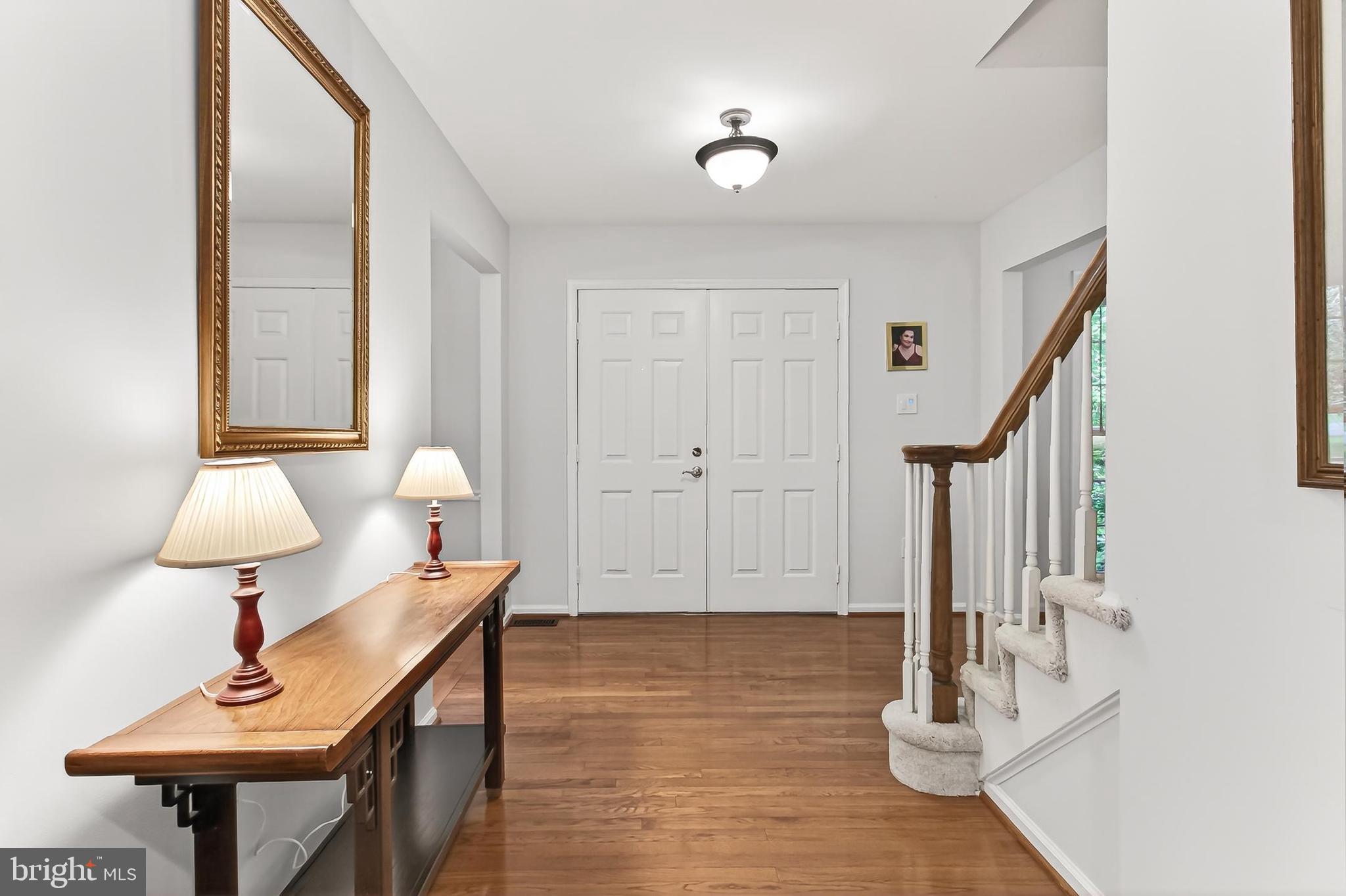 FAIRFAX STATION - Residential