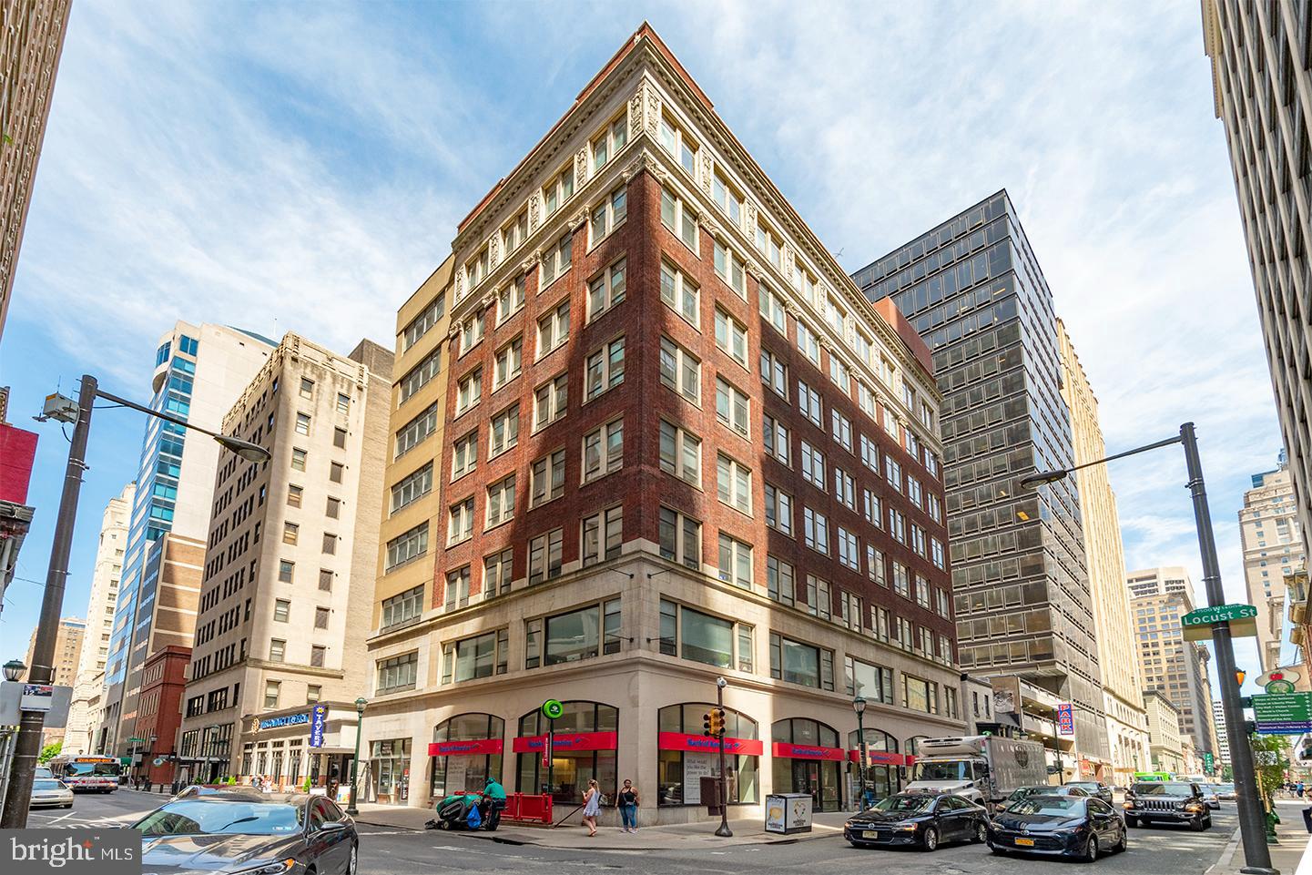 RITTENHOUSE SQUARE - Residential Lease