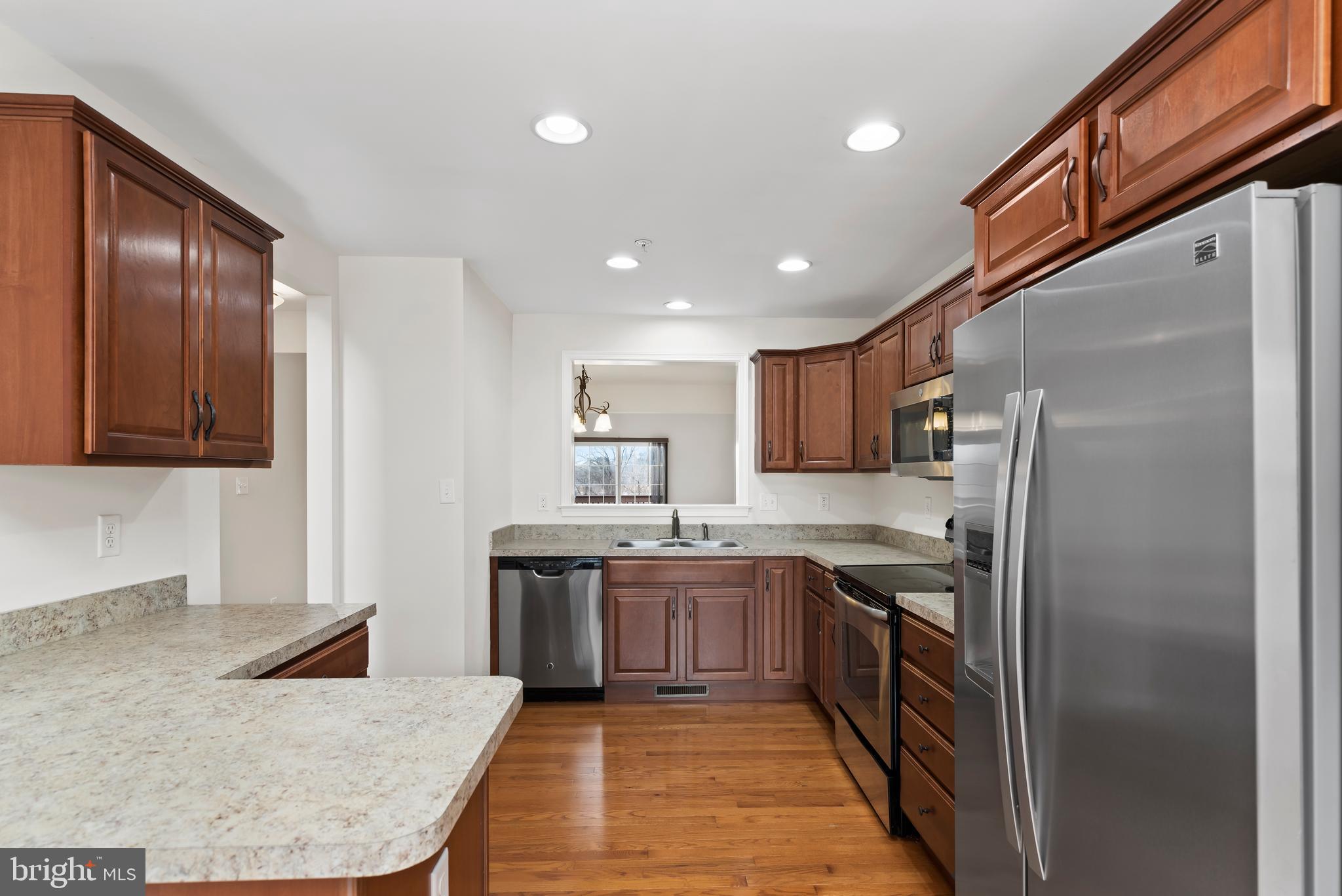 WEATHERSTONE - Residential