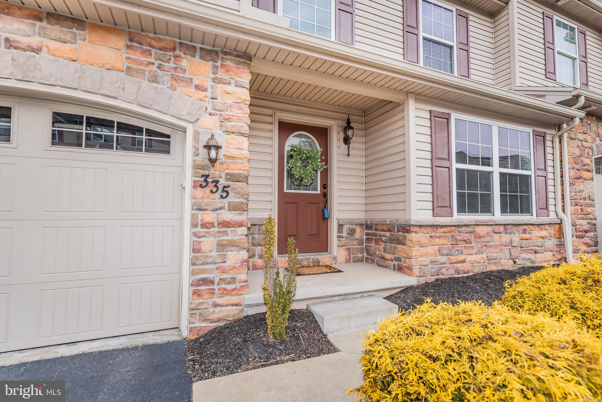 WEATHERSTONE - Residential