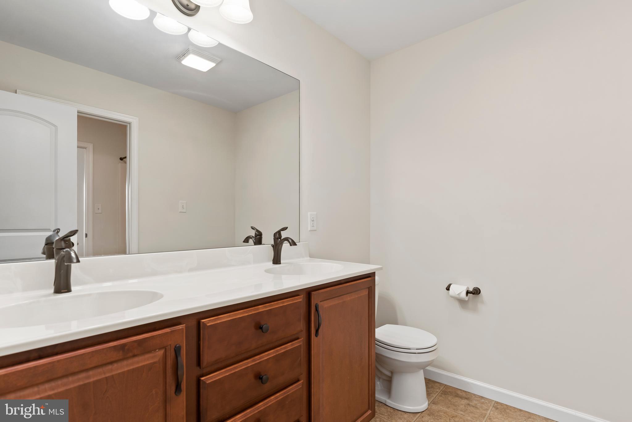 WEATHERSTONE - Residential