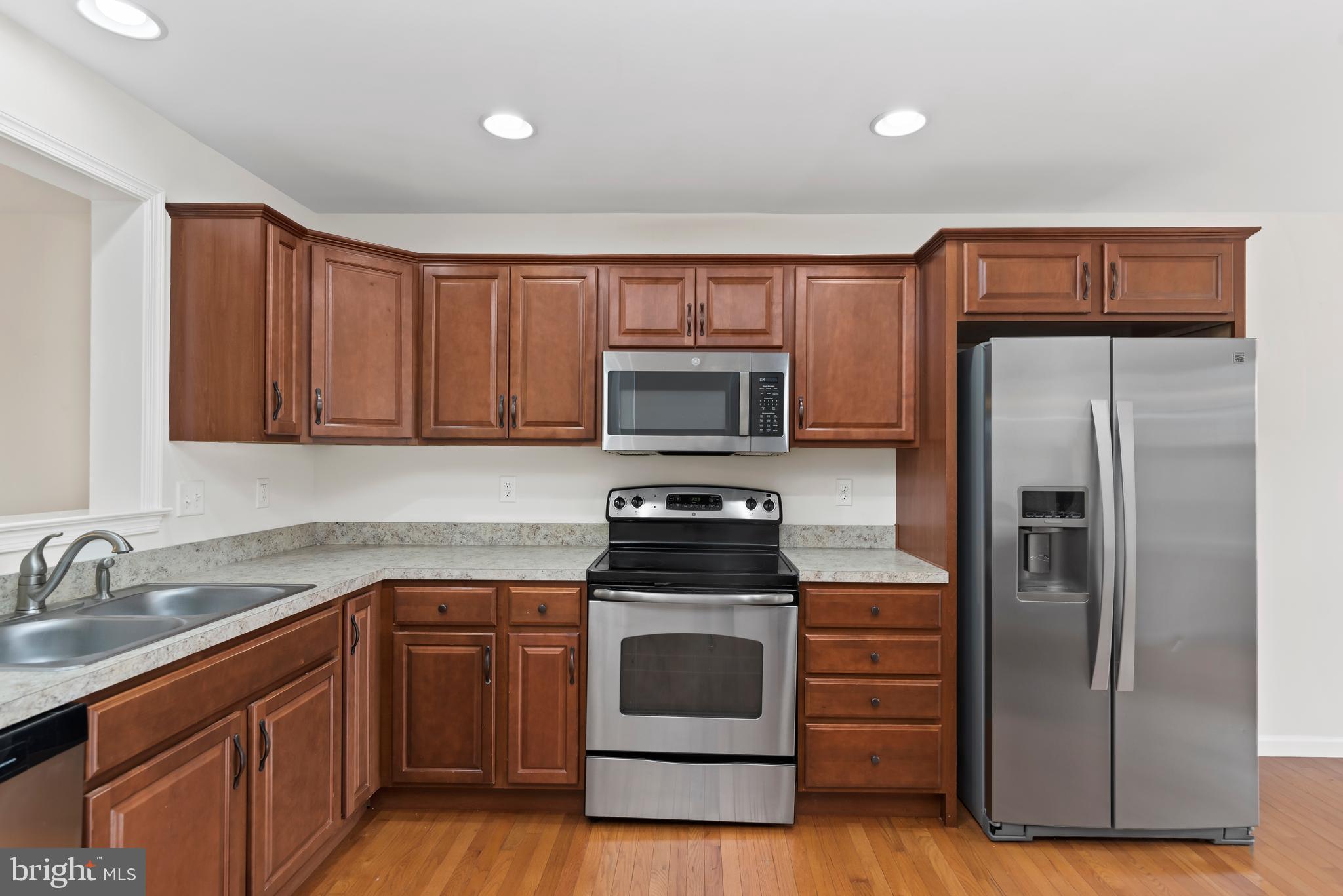 WEATHERSTONE - Residential