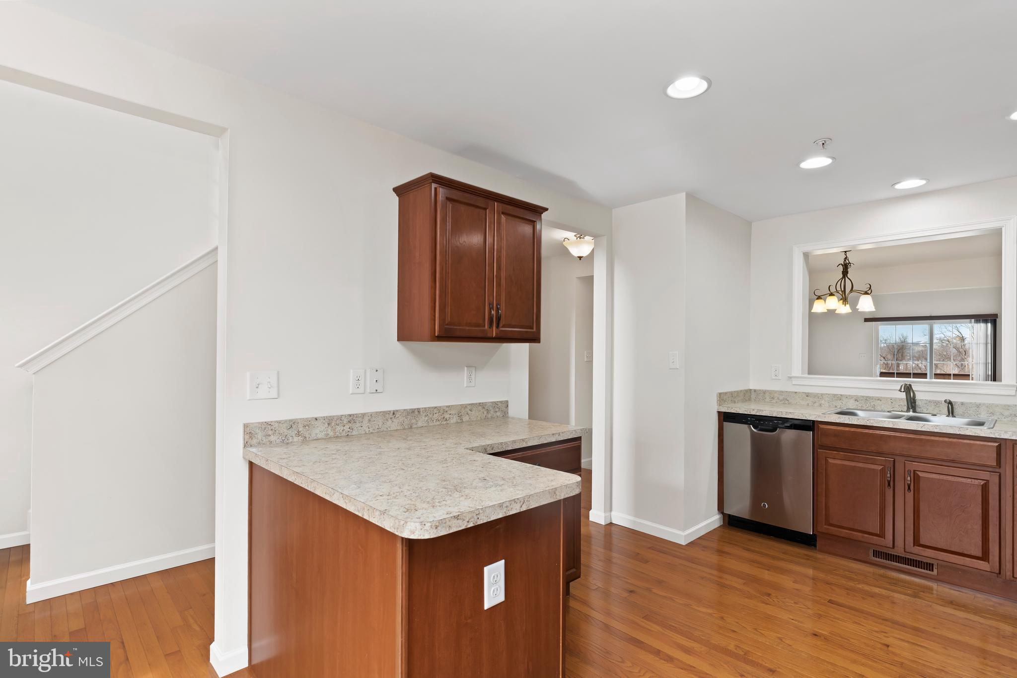 WEATHERSTONE - Residential
