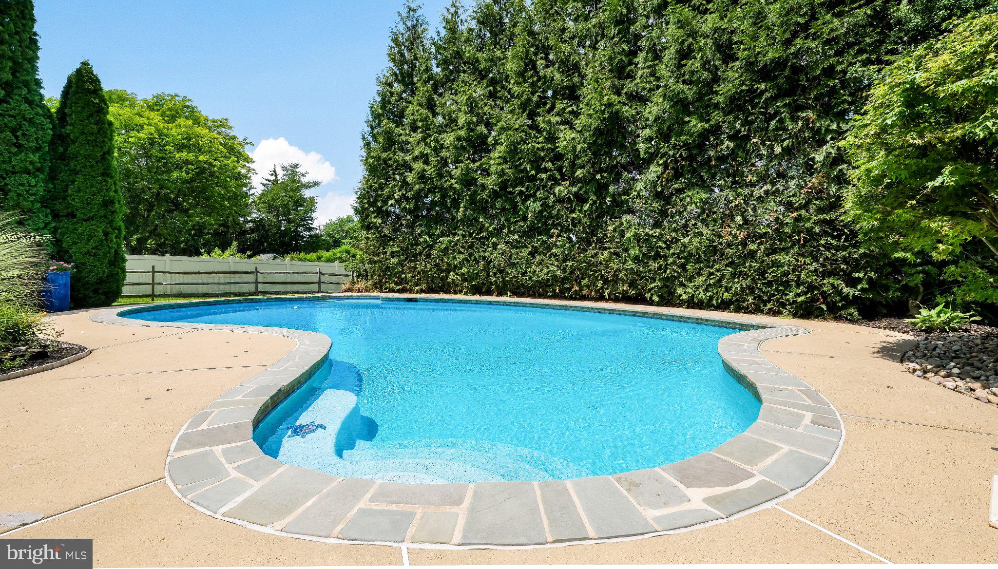 HILLDALE - Residential