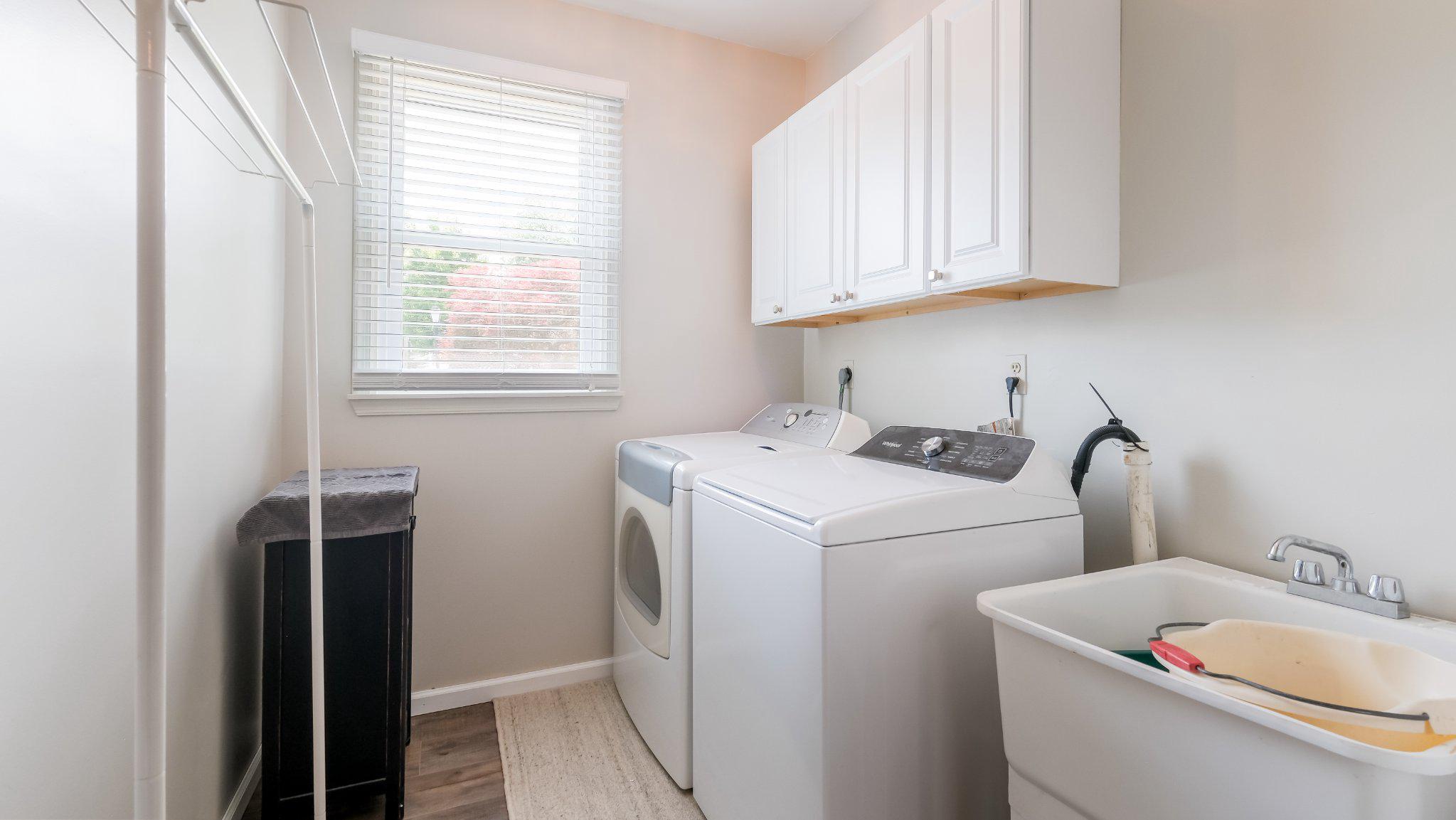 HILLDALE - Residential