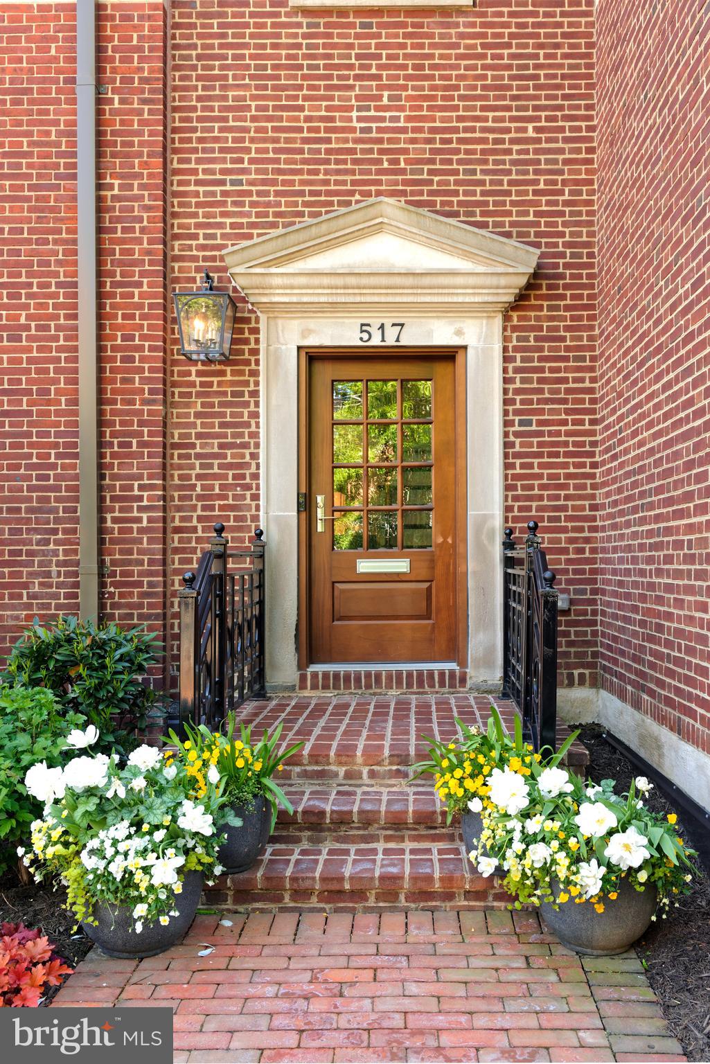 BRIGHTLEAF AND COOPER - Residential