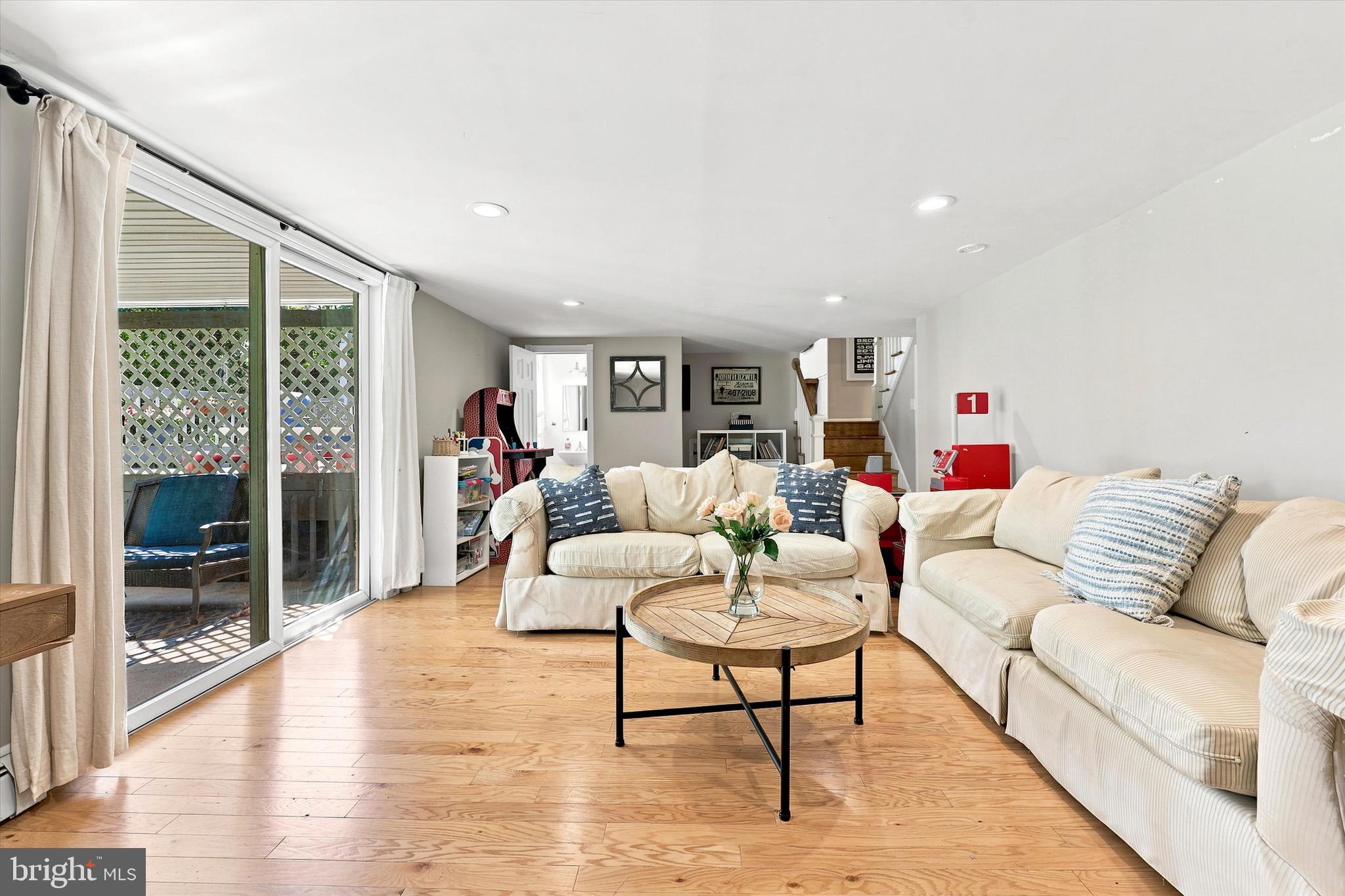 CANTERBURY PARK - Residential