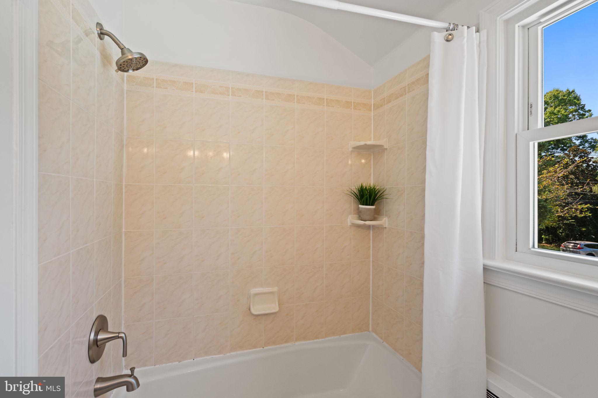 GLEN COVE - Residential