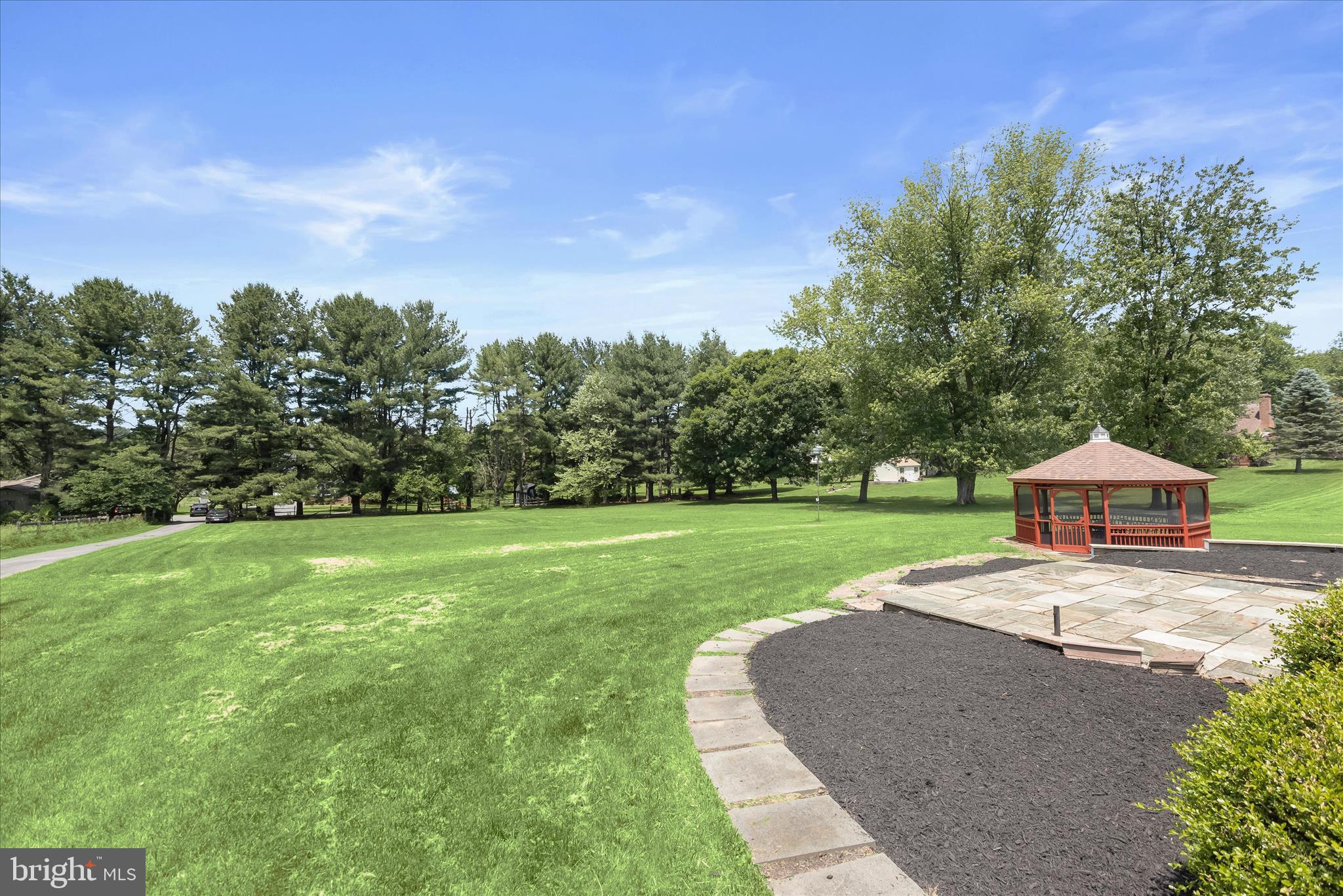 TRIADELPHIA FARMS - Residential