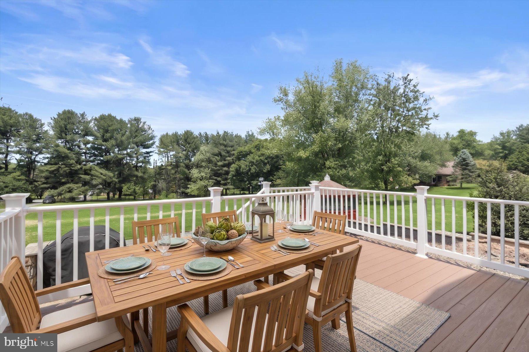 TRIADELPHIA FARMS - Residential