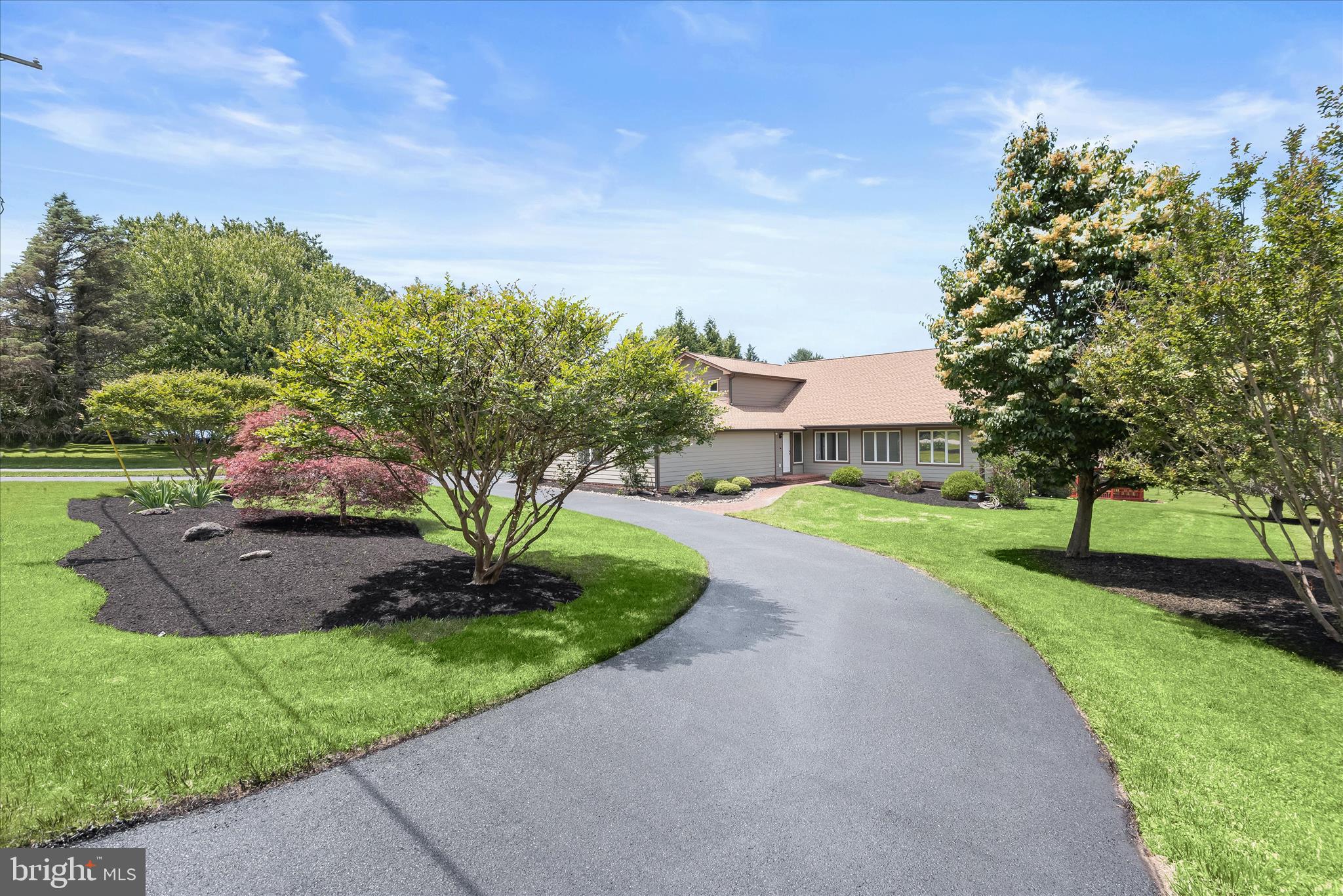 TRIADELPHIA FARMS - Residential