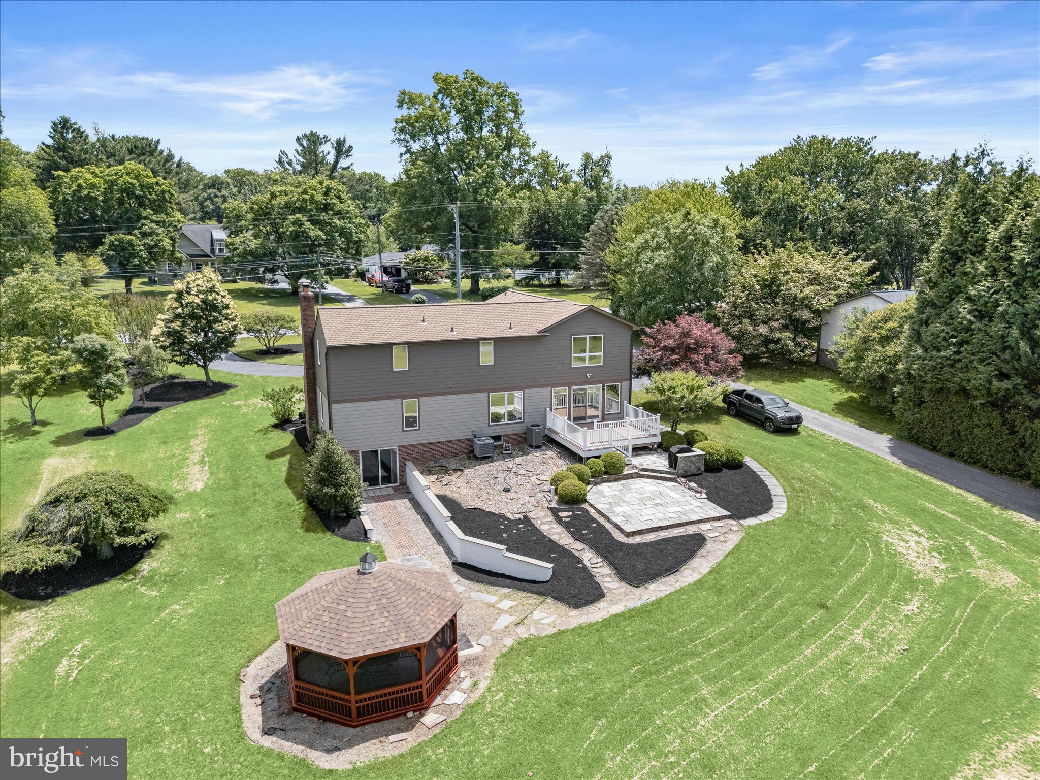 TRIADELPHIA FARMS - Residential