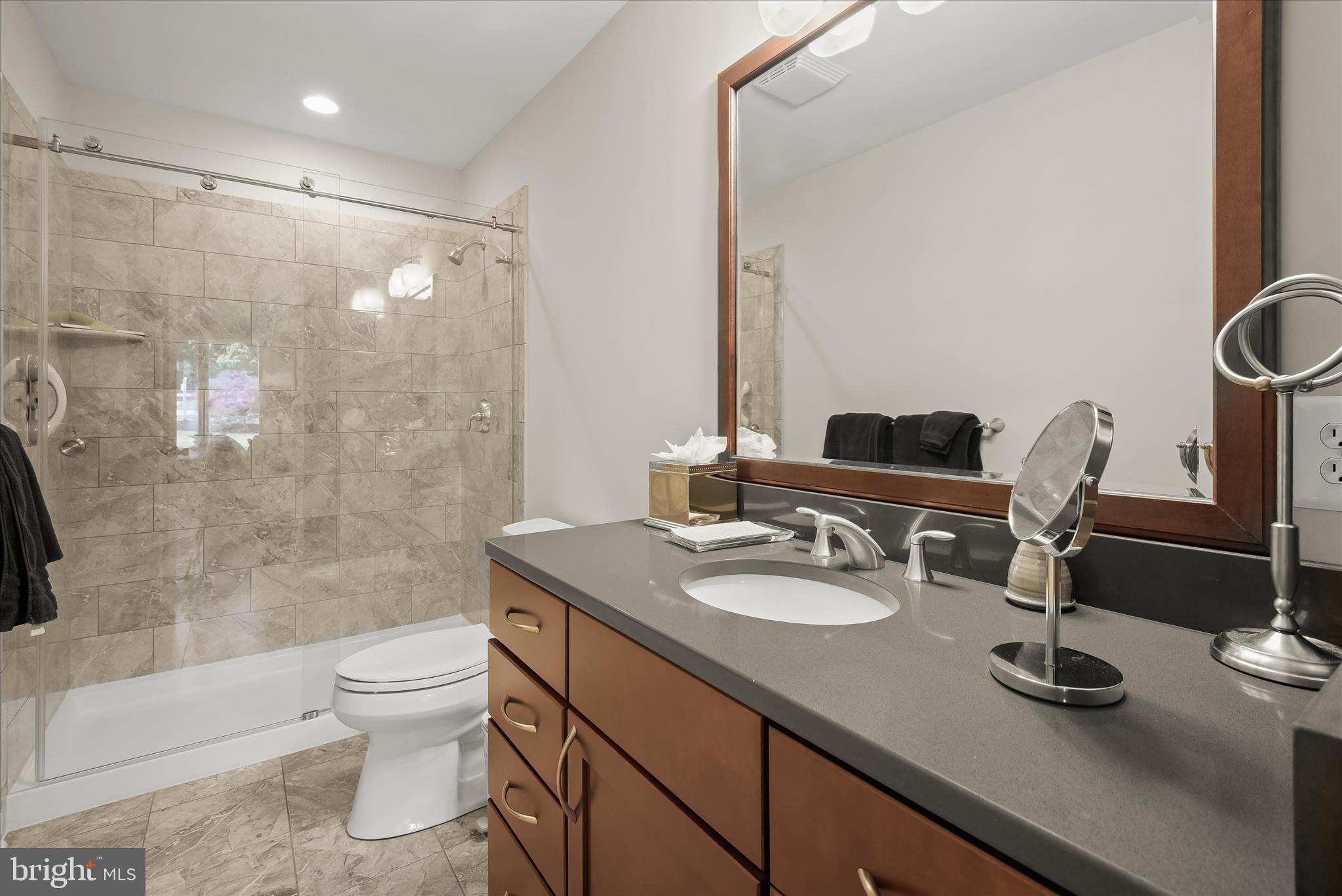 TRIADELPHIA FARMS - Residential