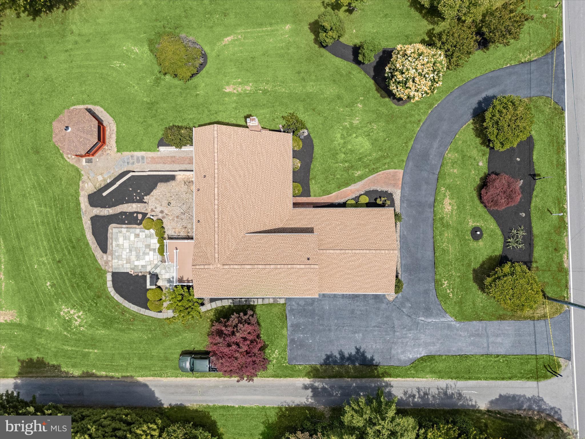 TRIADELPHIA FARMS - Residential
