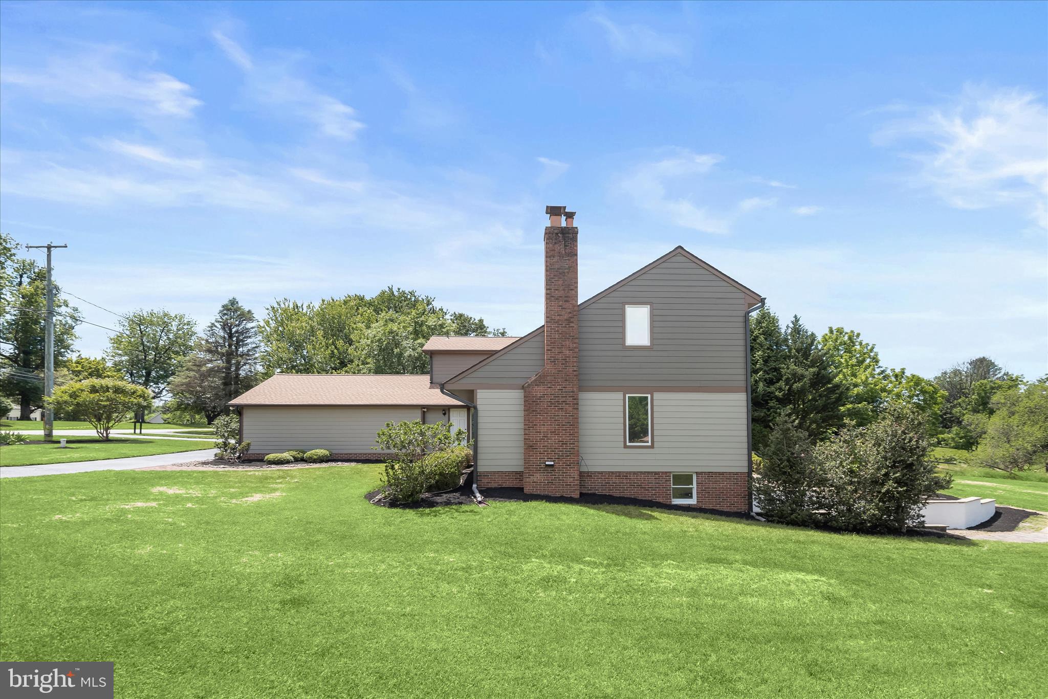 TRIADELPHIA FARMS - Residential