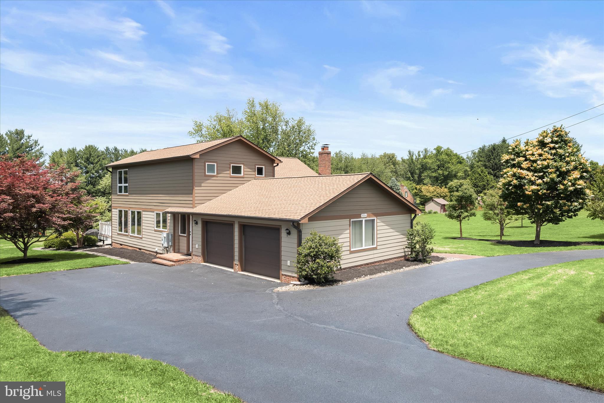 TRIADELPHIA FARMS - Residential
