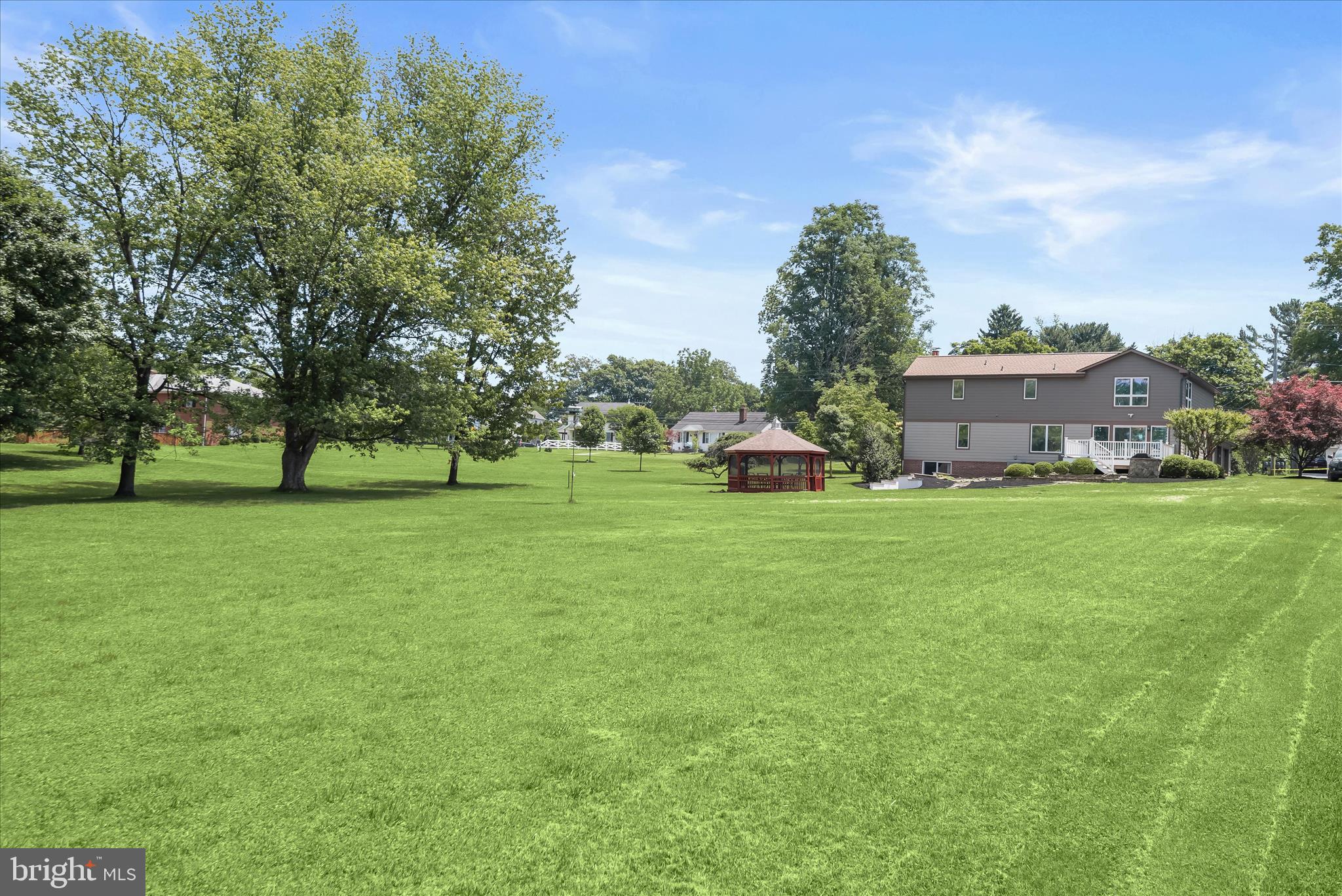TRIADELPHIA FARMS - Residential