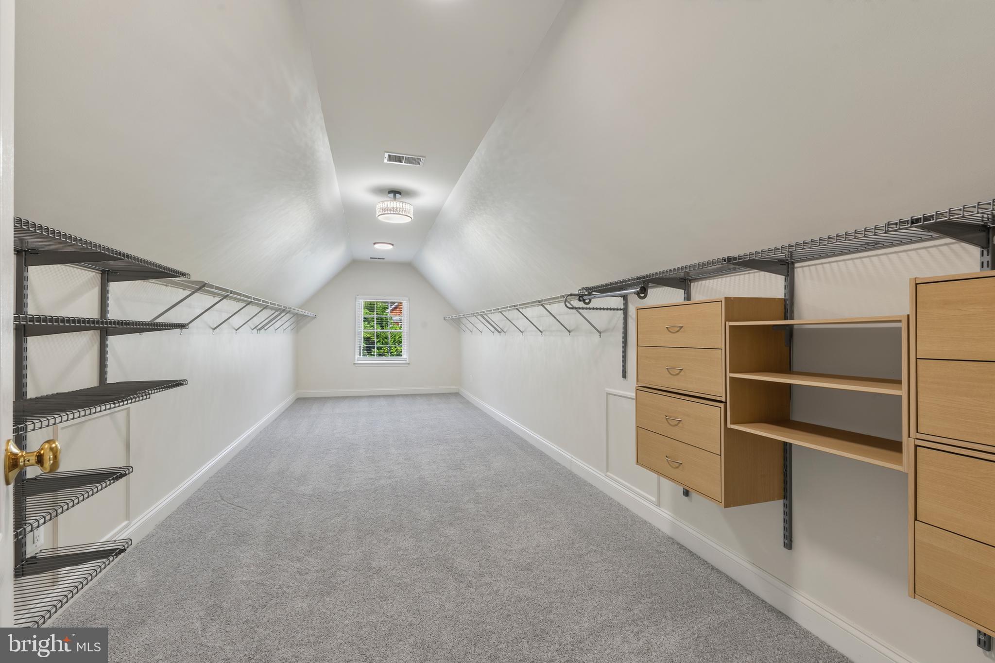 BROOKSIDE - Residential