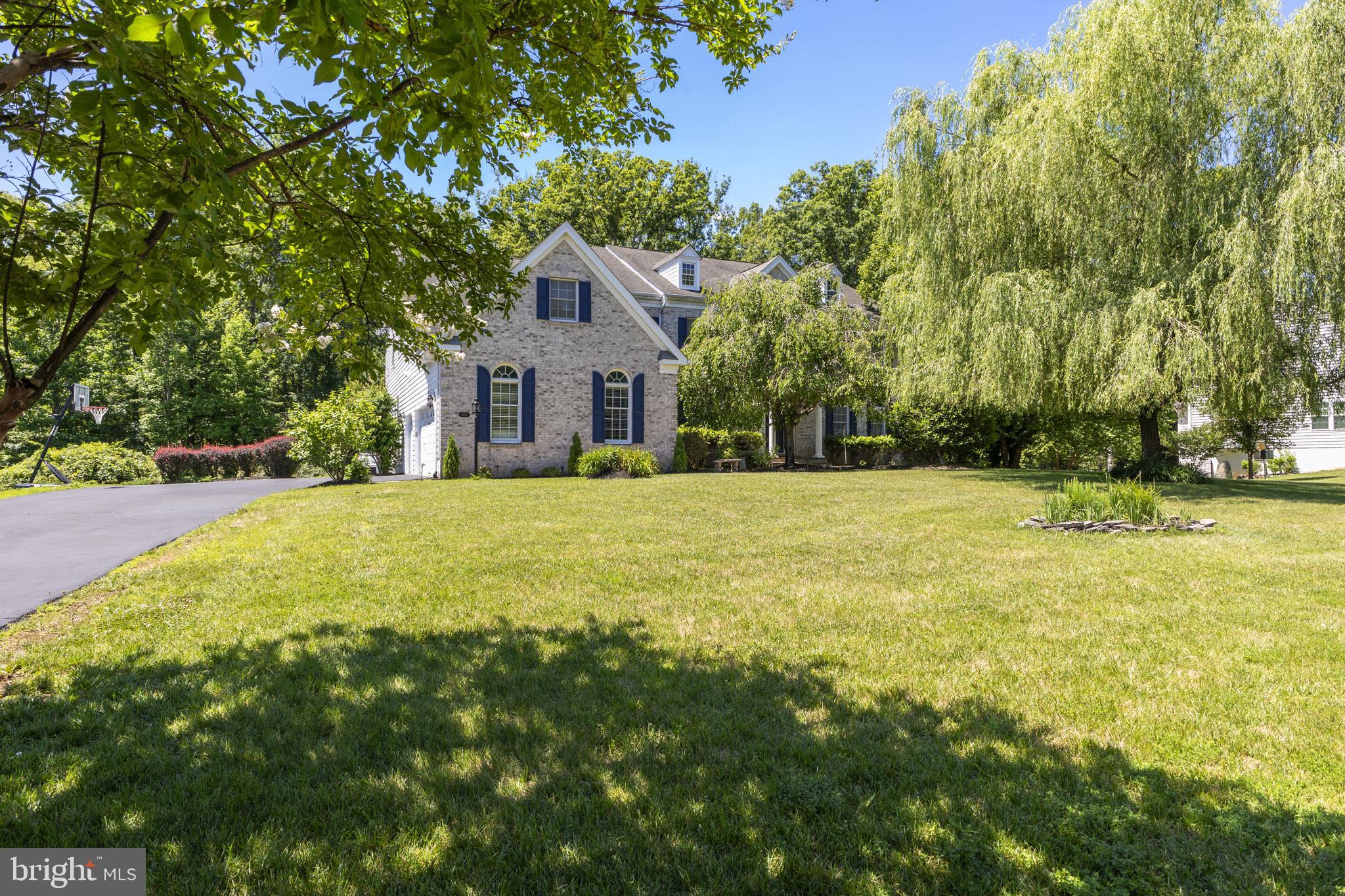BROOKSIDE - Residential