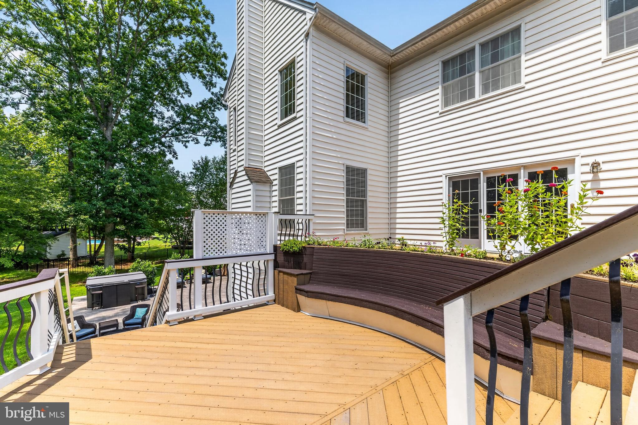BROOKSIDE - Residential
