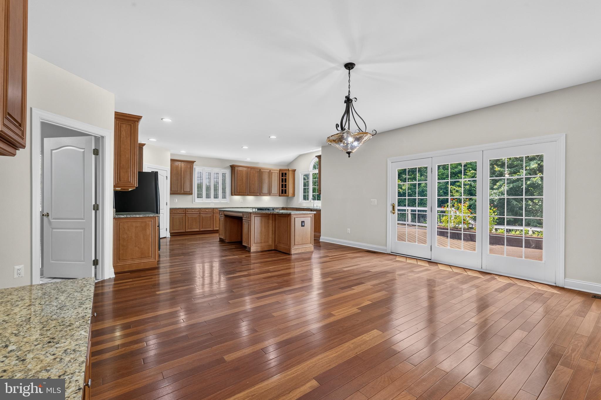 BROOKSIDE - Residential