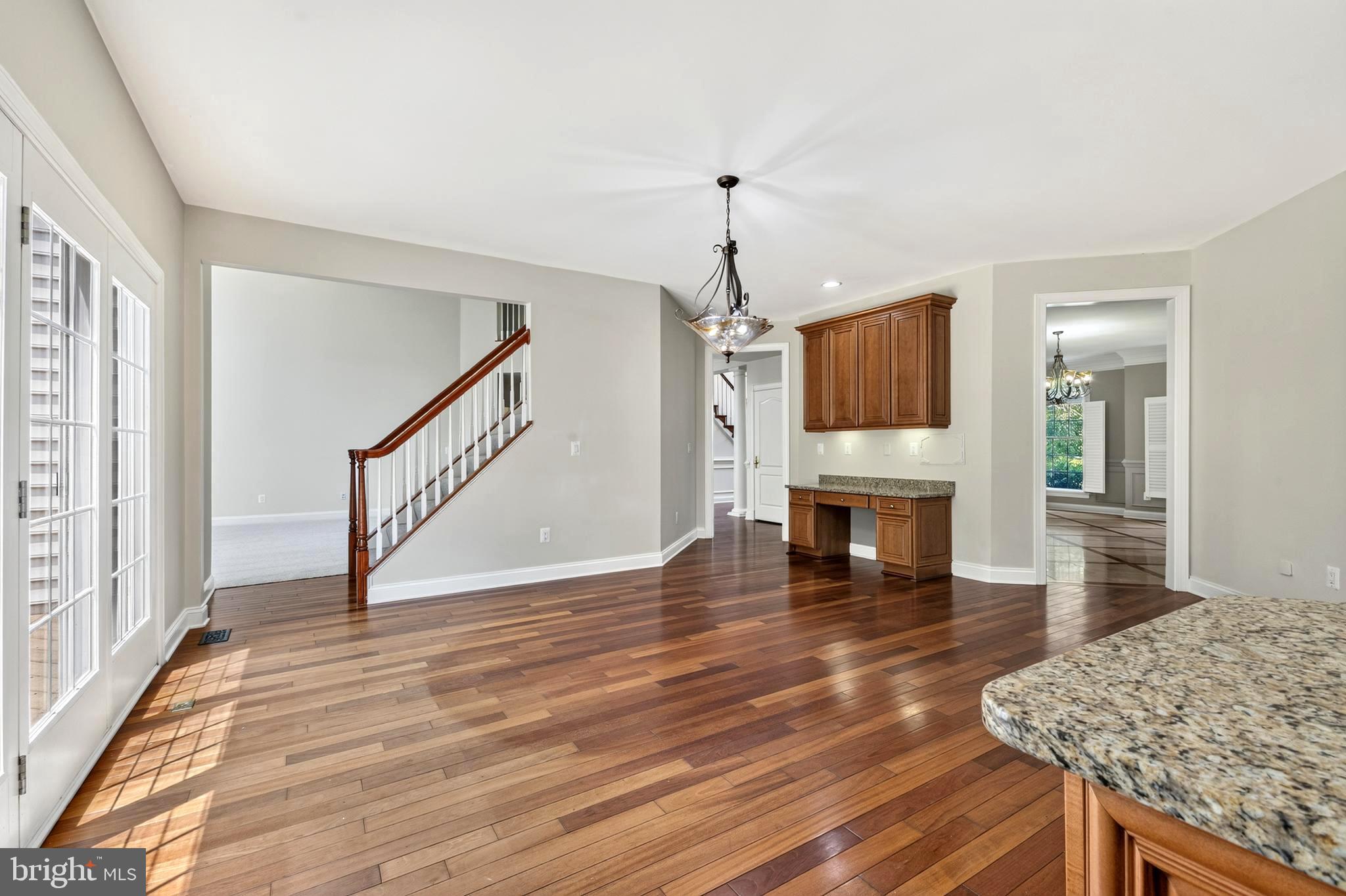 BROOKSIDE - Residential