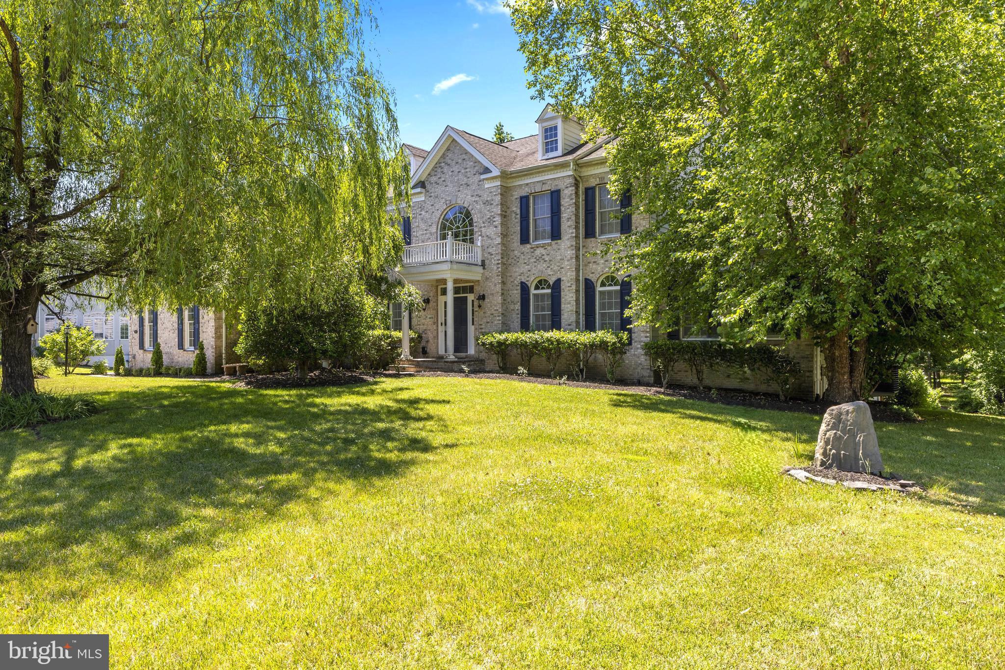 BROOKSIDE - Residential