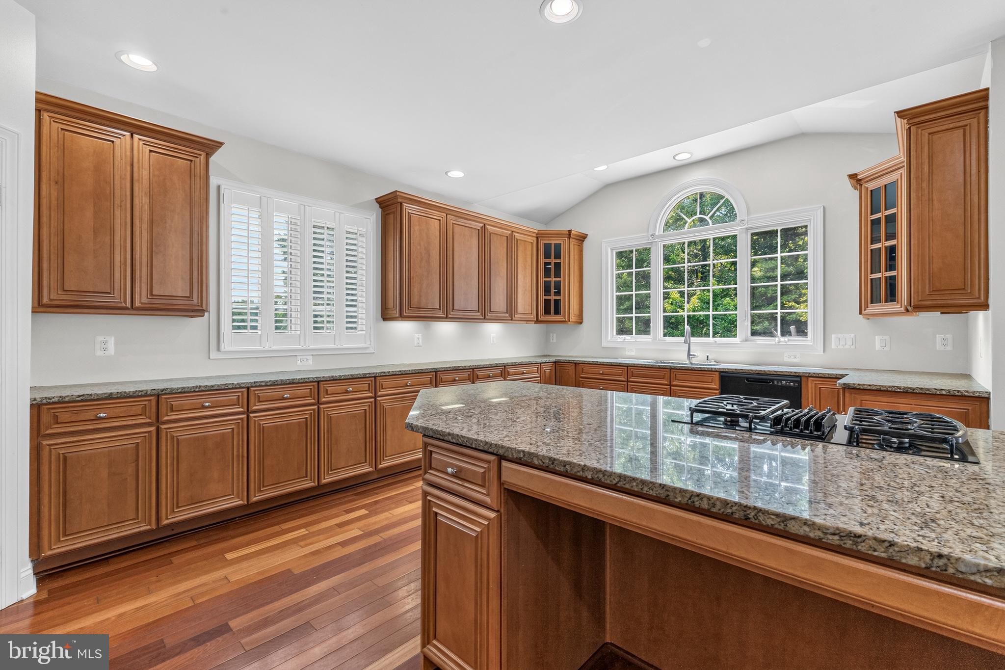 BROOKSIDE - Residential