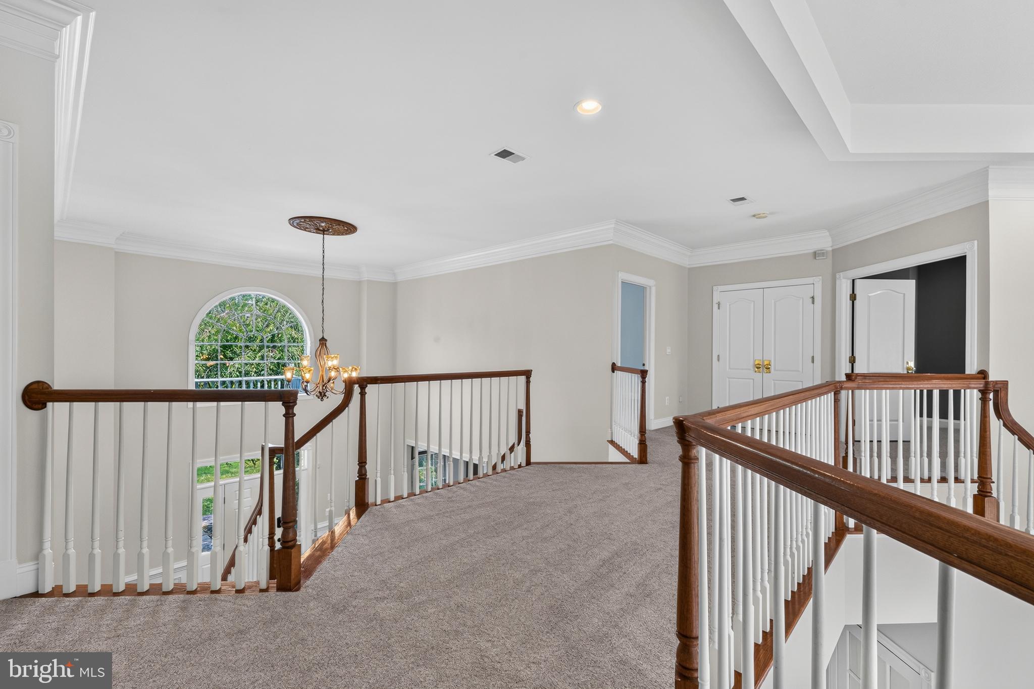 BROOKSIDE - Residential