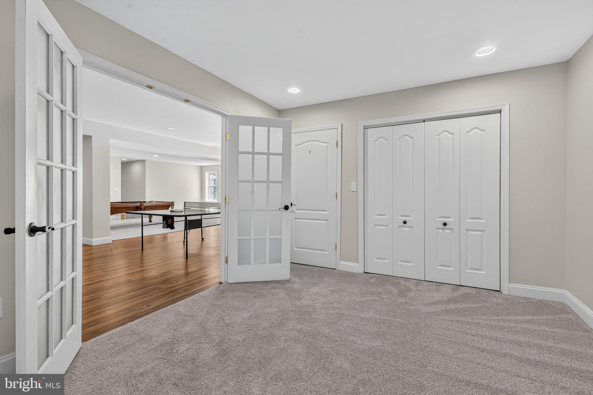 BROOKSIDE - Residential