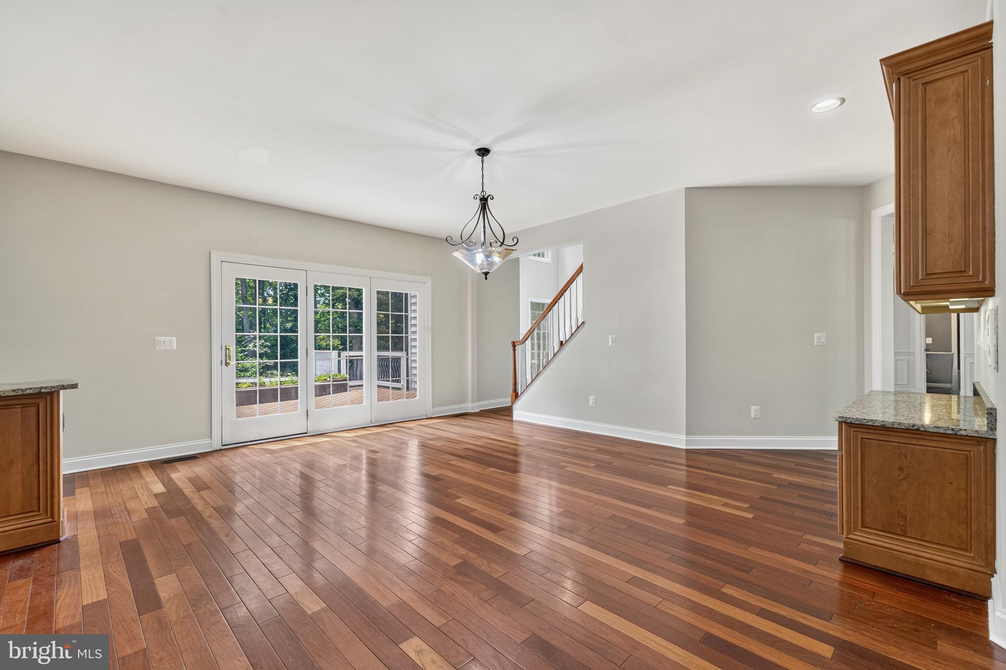 BROOKSIDE - Residential