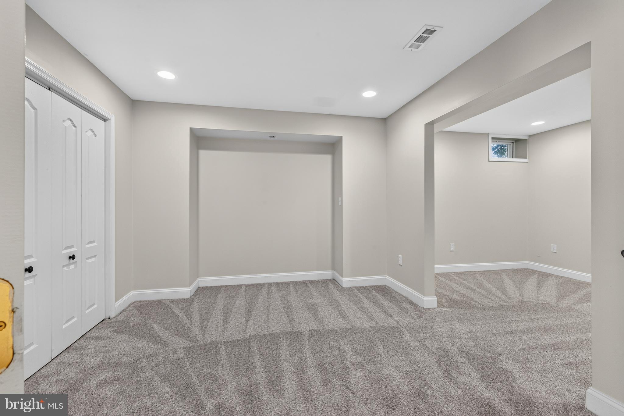 BROOKSIDE - Residential