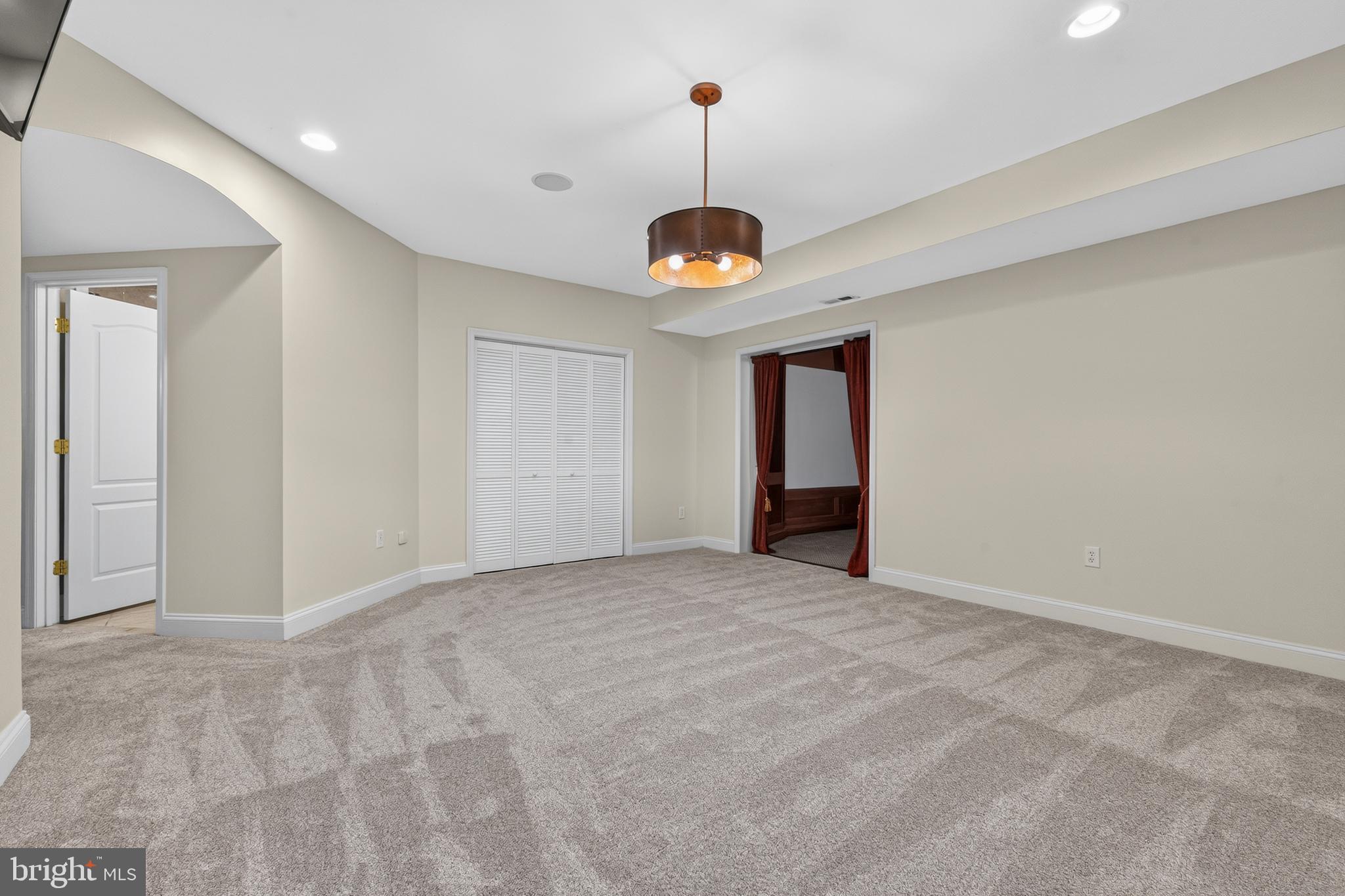 BROOKSIDE - Residential
