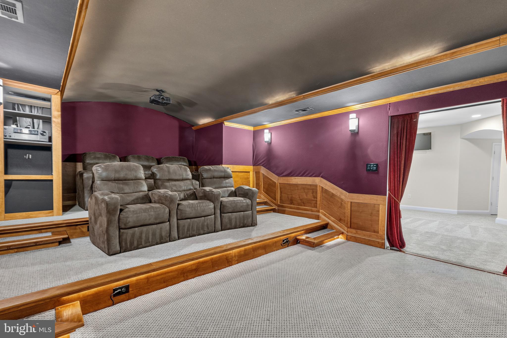 BROOKSIDE - Residential