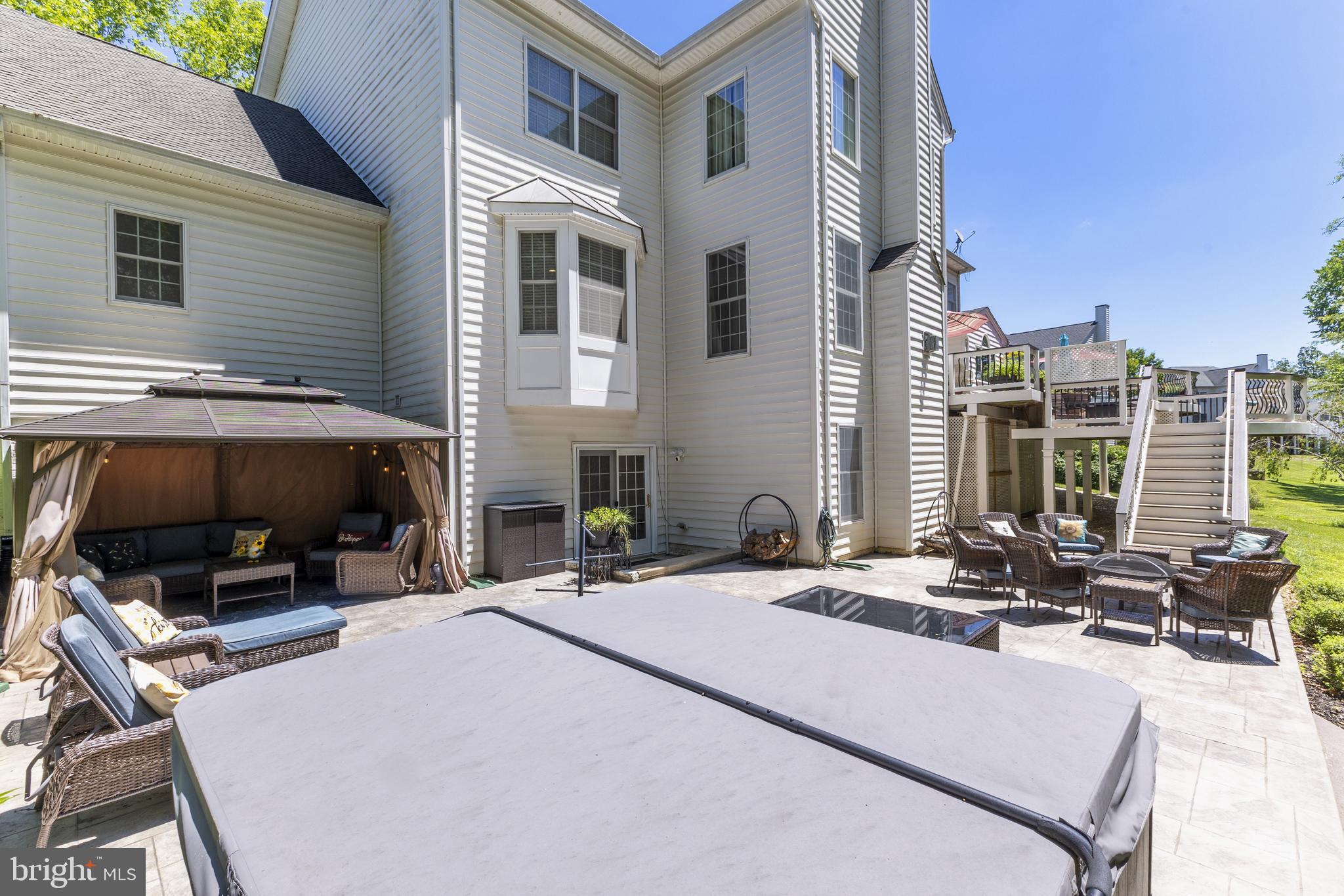 BROOKSIDE - Residential