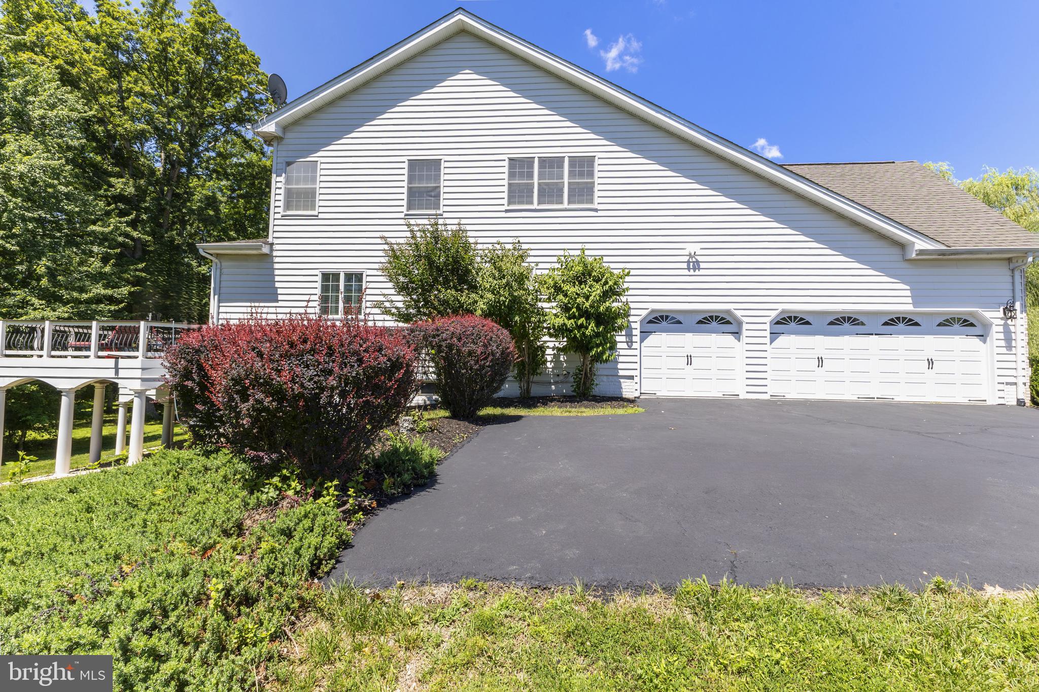 BROOKSIDE - Residential