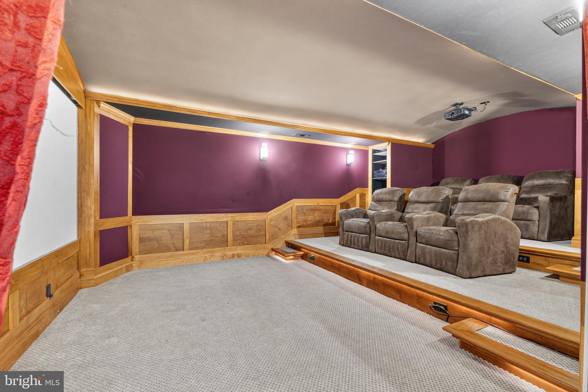 BROOKSIDE - Residential